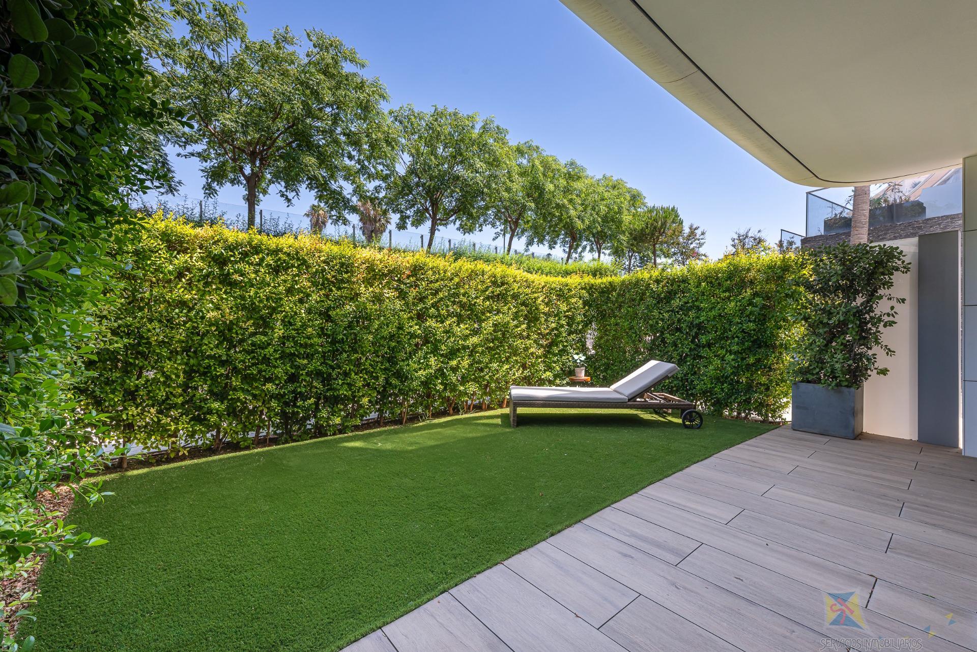 Venta de planta baja en Estepona