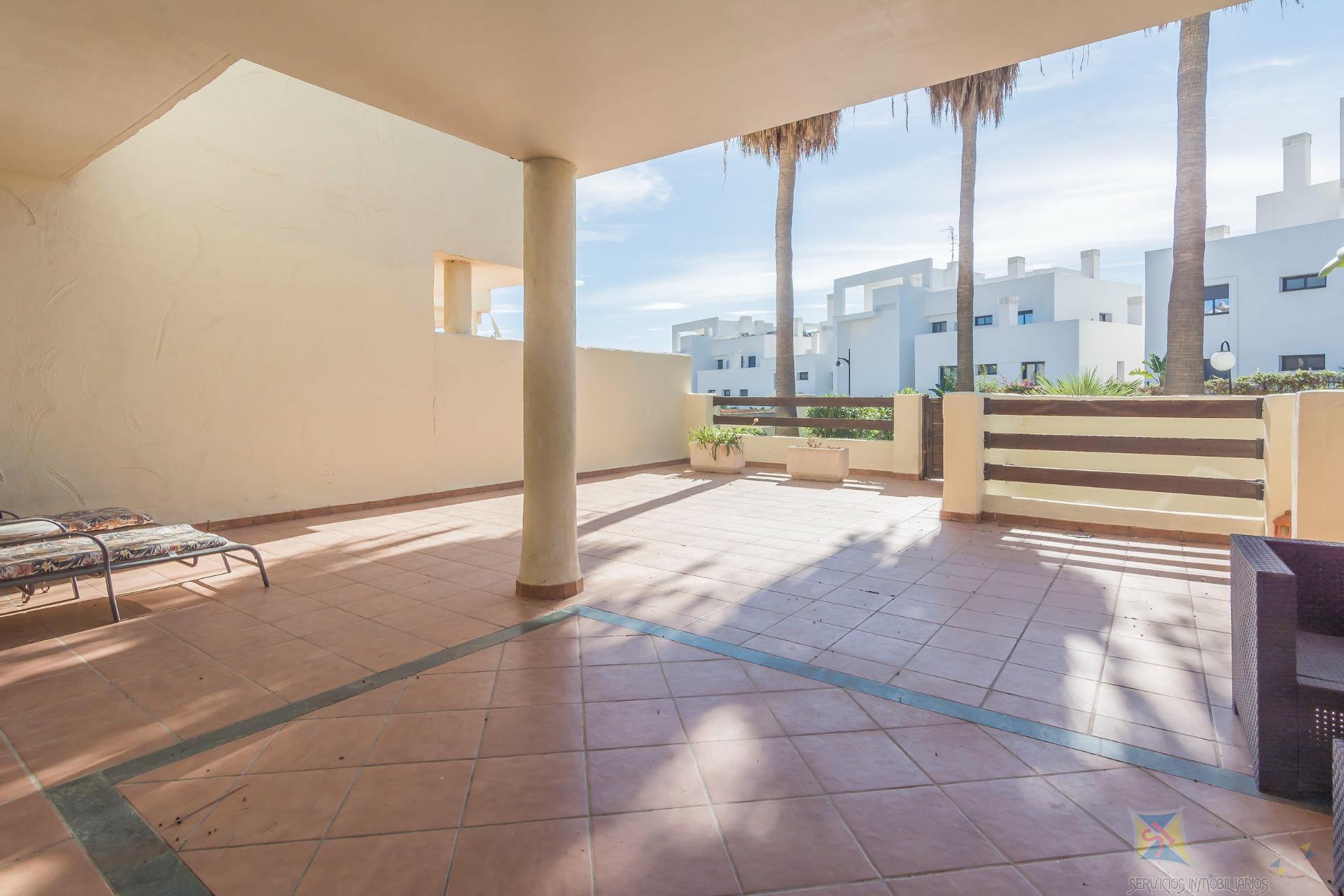 Venta de piso en Estepona