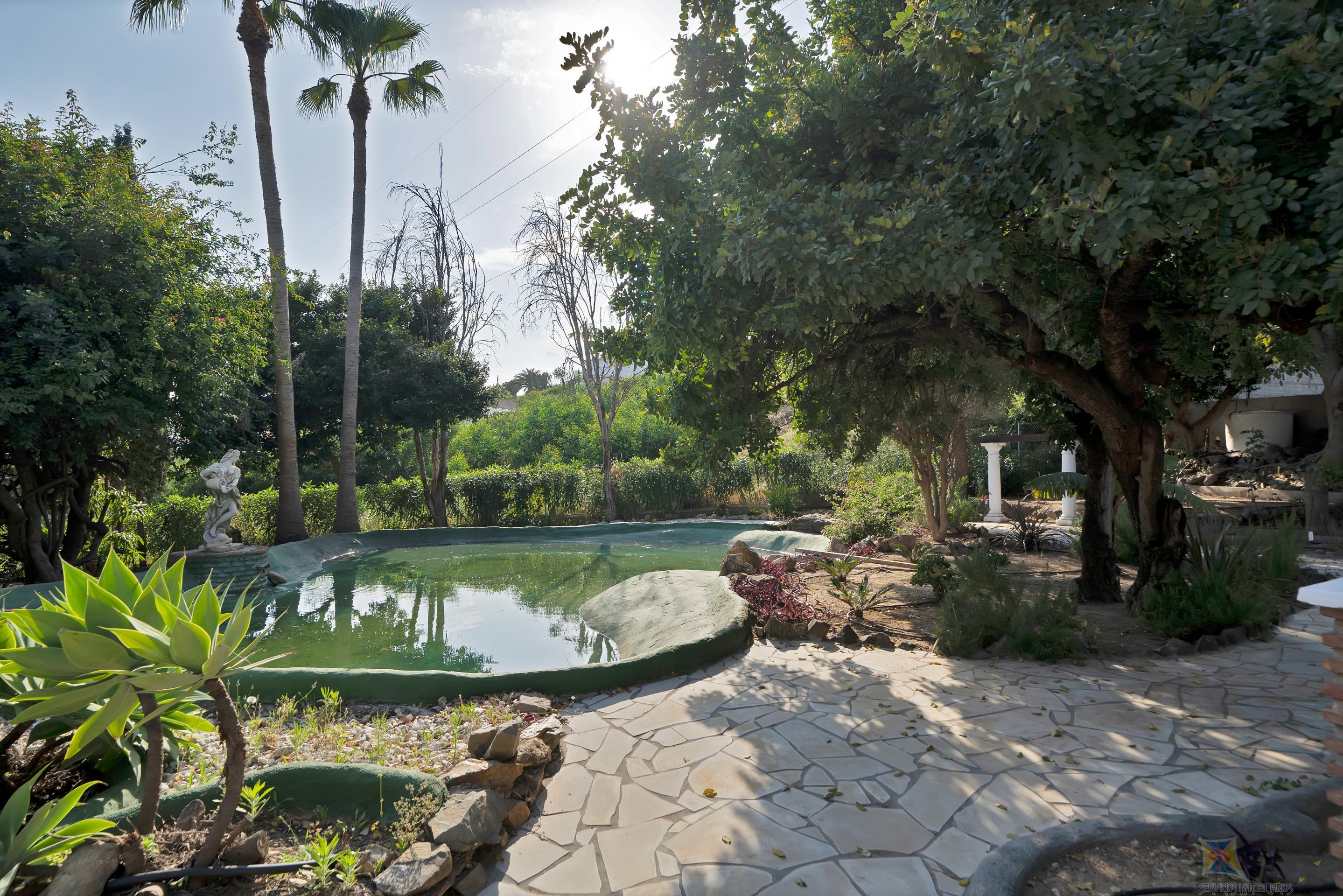 Venta de villa en Benalmádena