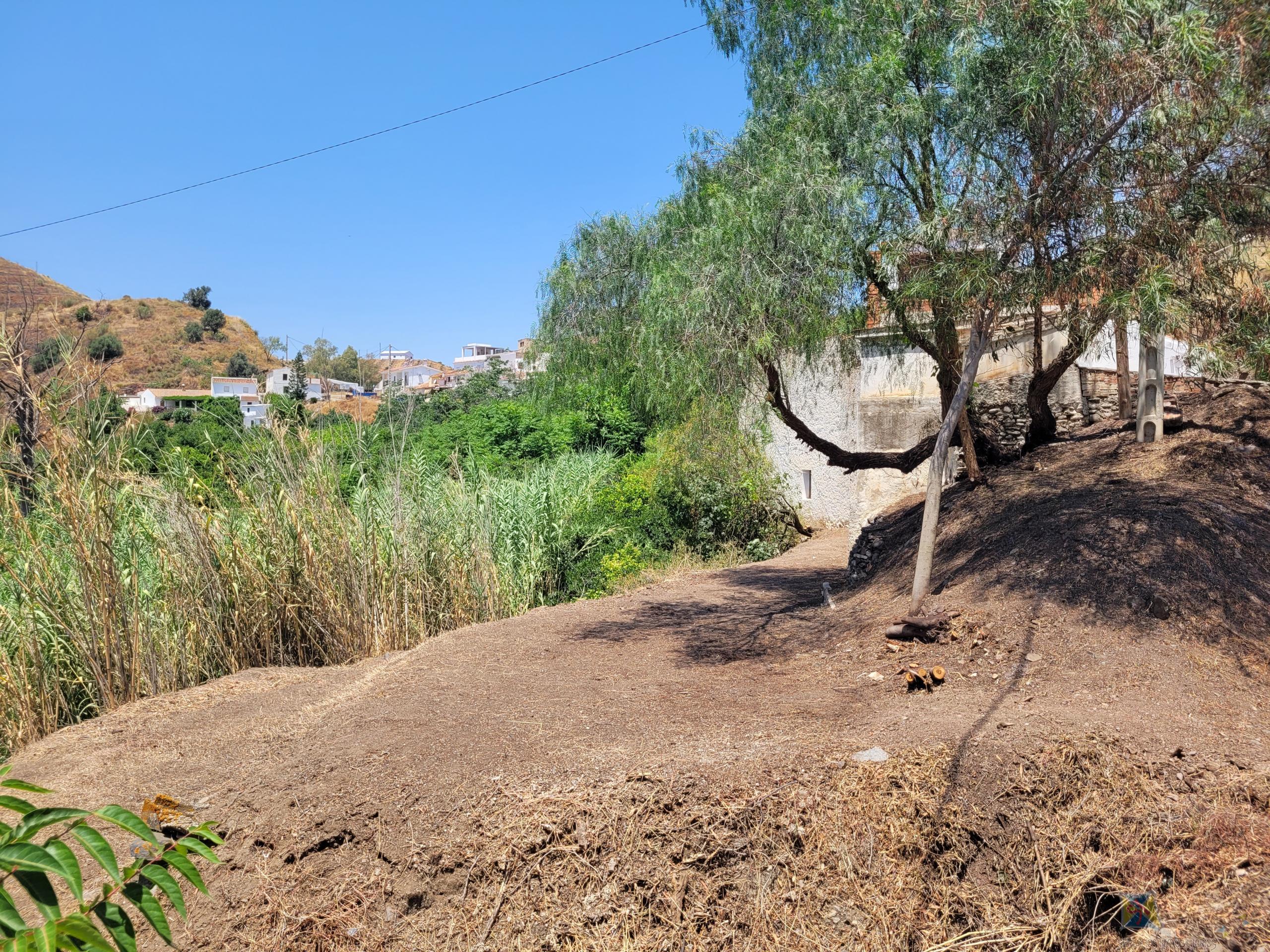 Venta de casa en Viñuela