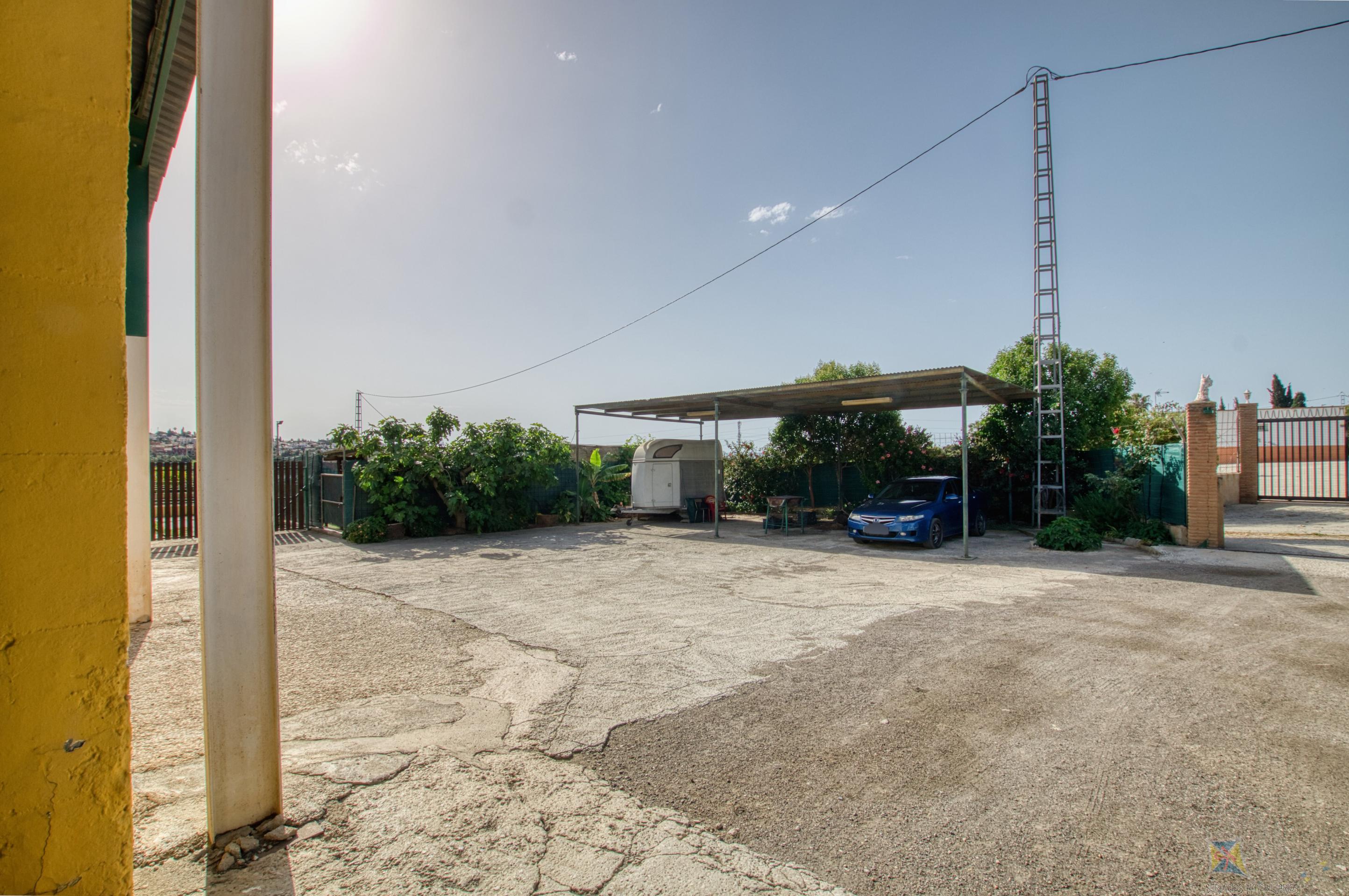 Venta de cortijo en Torre del mar