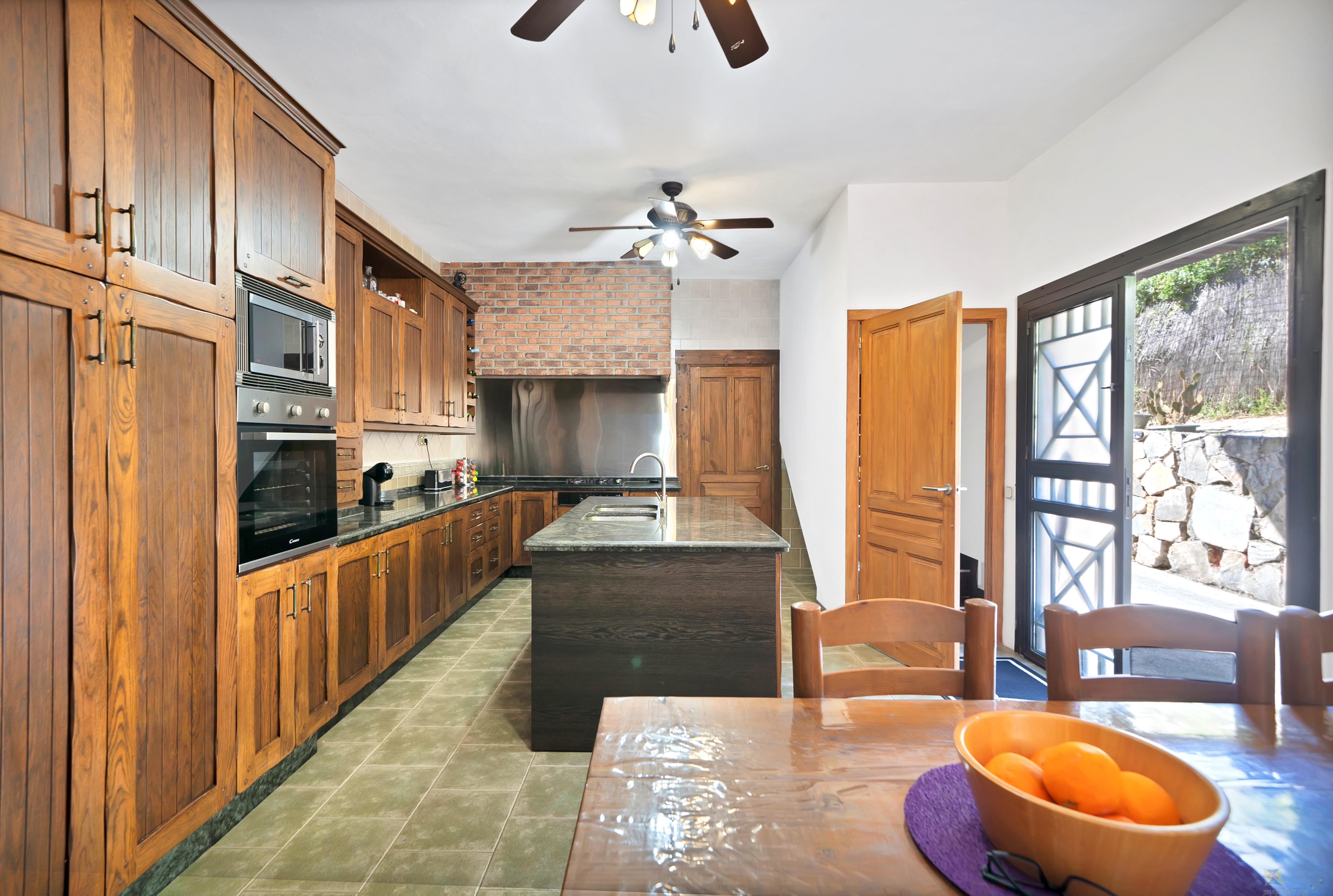 Venta de villa en Marbella