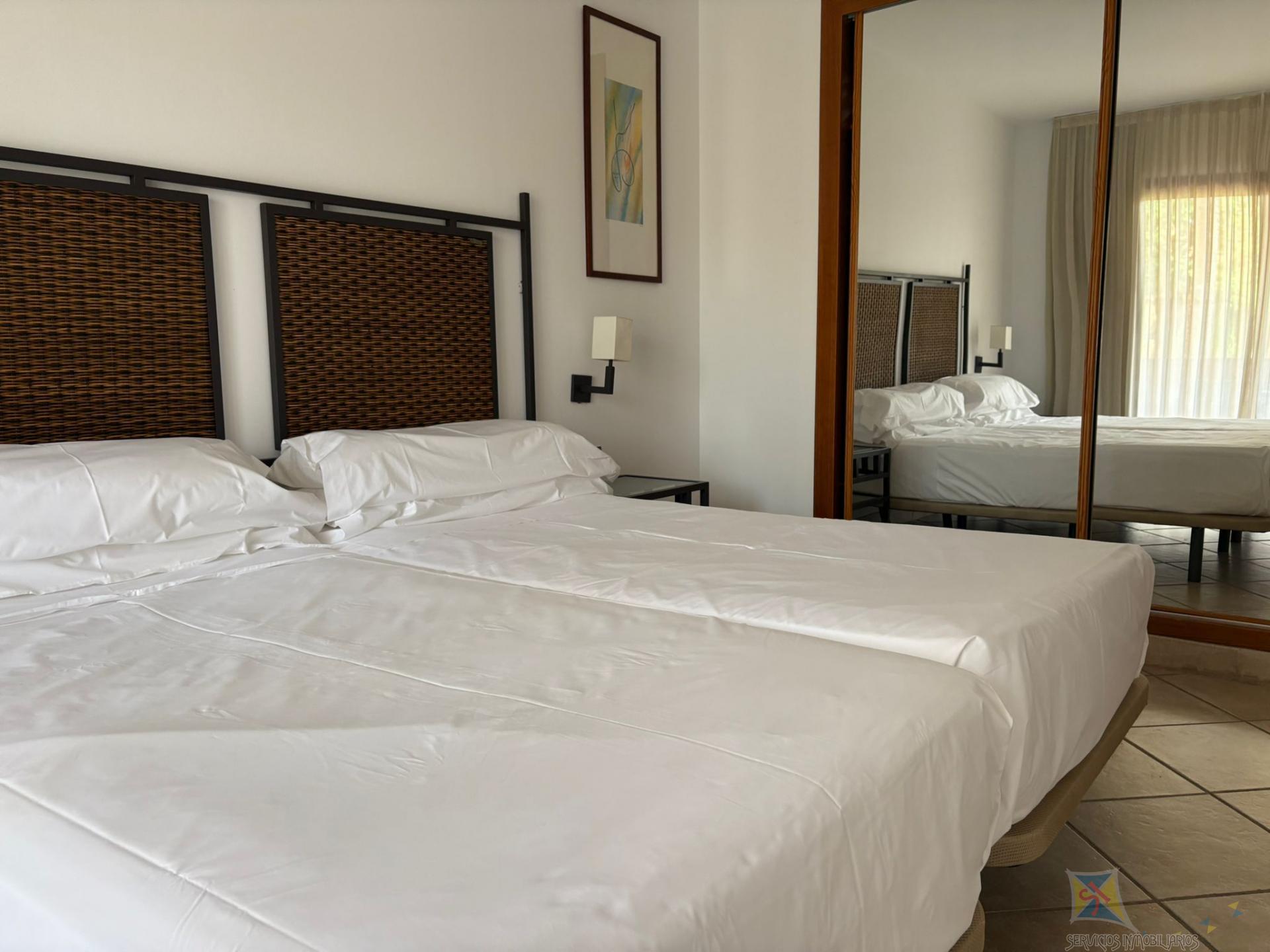 Venta de apartamento en Benahavís