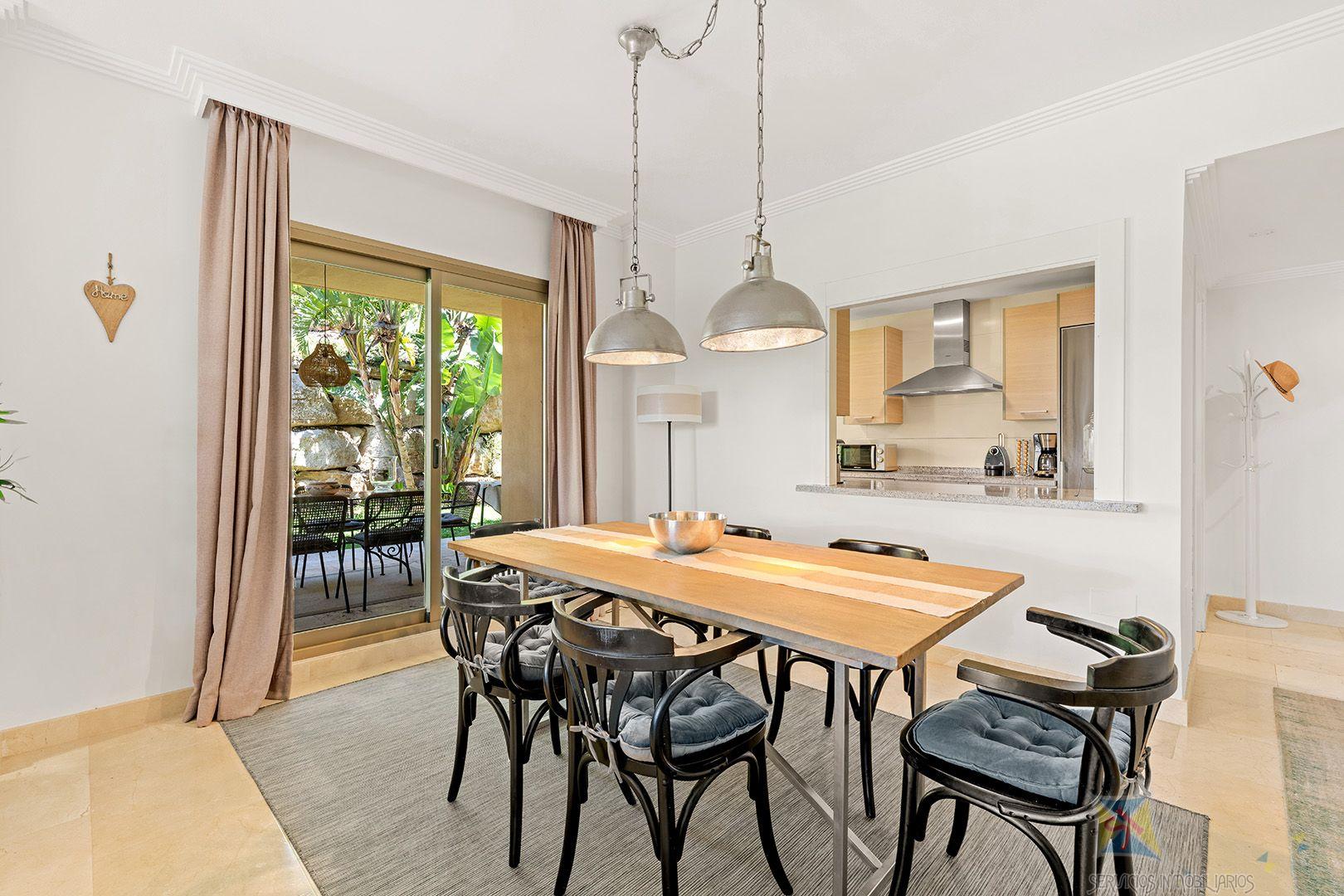 Venta de apartamento en Benahavís