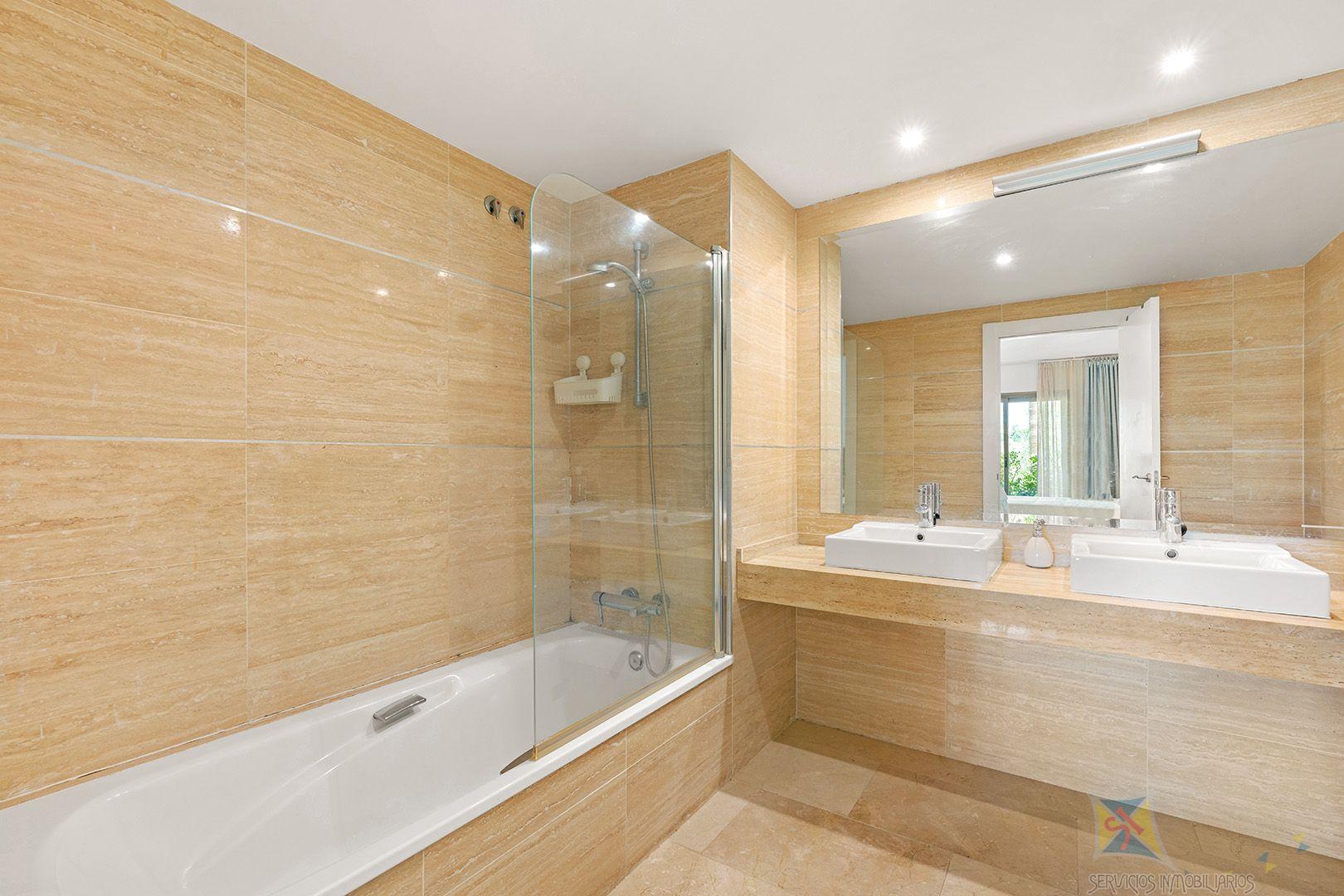 Venta de apartamento en Benahavís