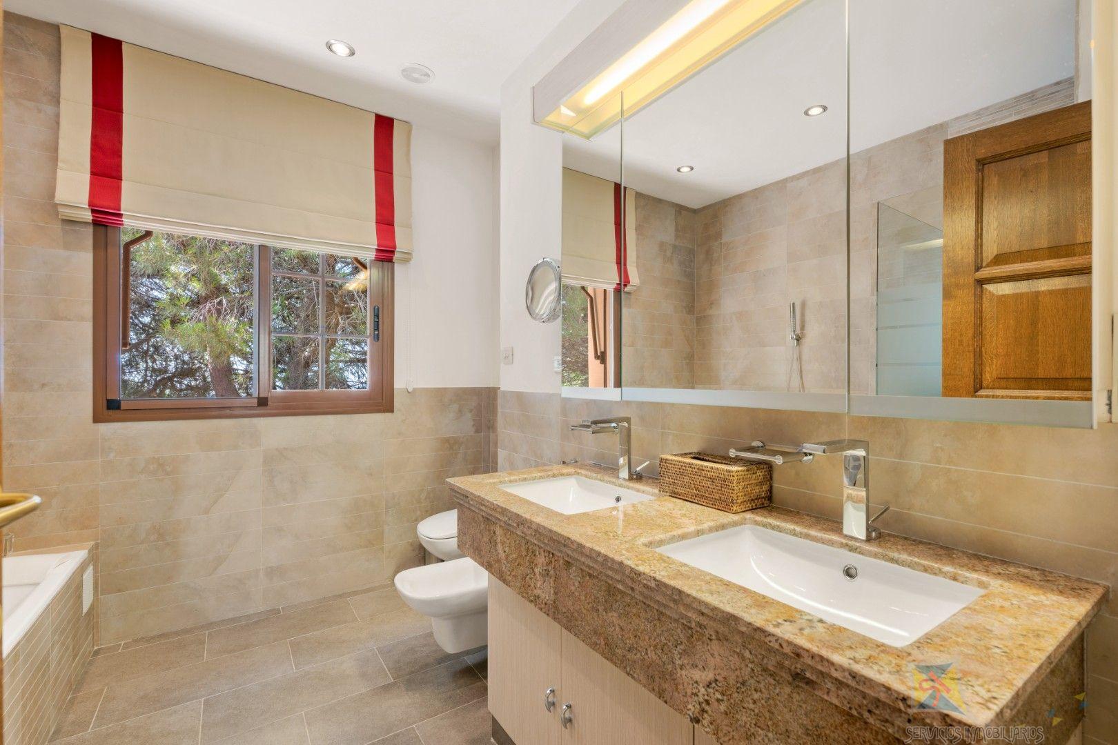 Venta de villa en Ojén