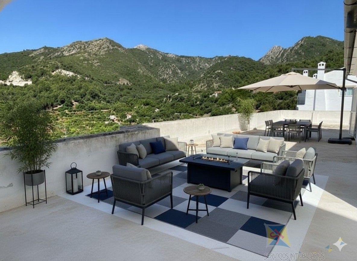 Venta de villa en Ojén