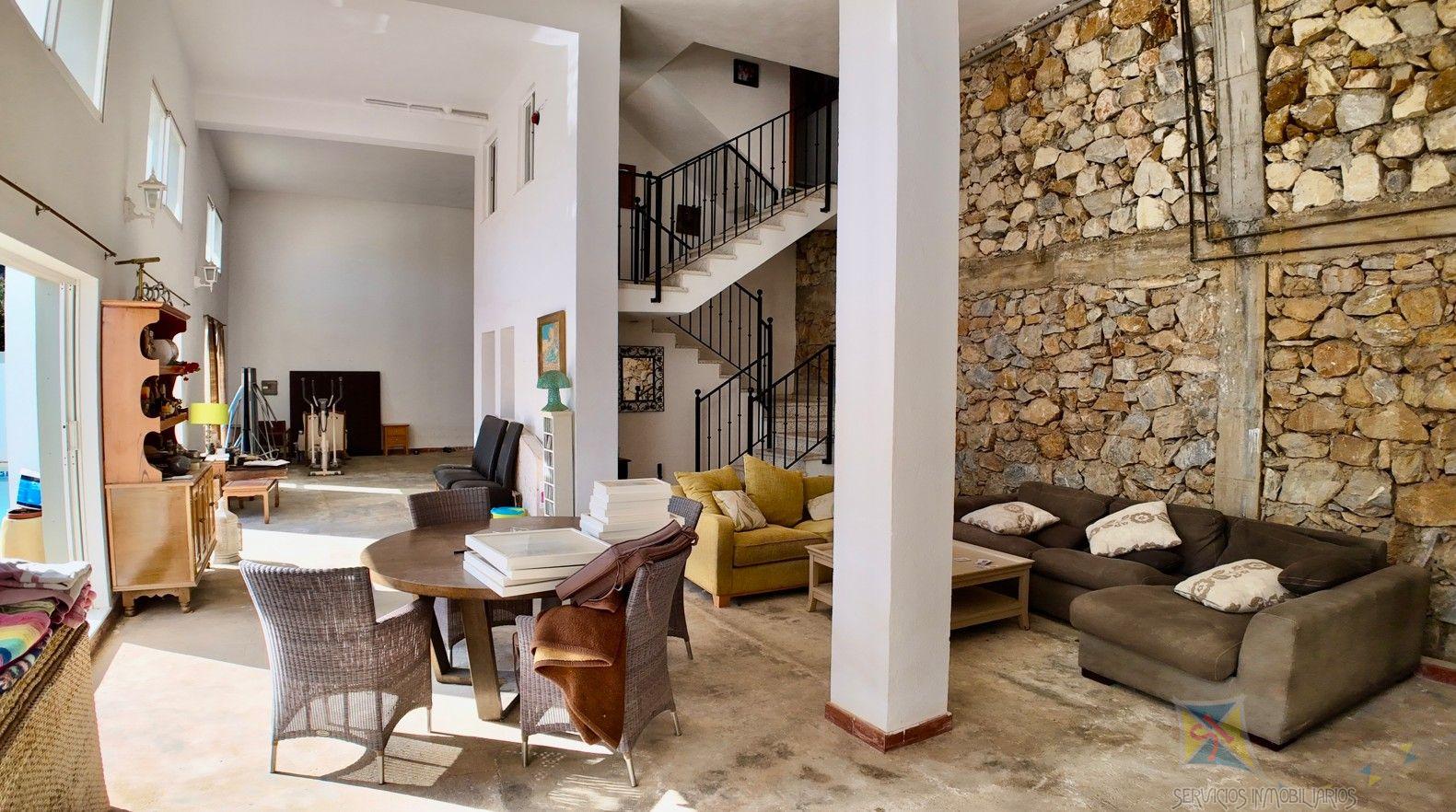 Venta de villa en Ojén