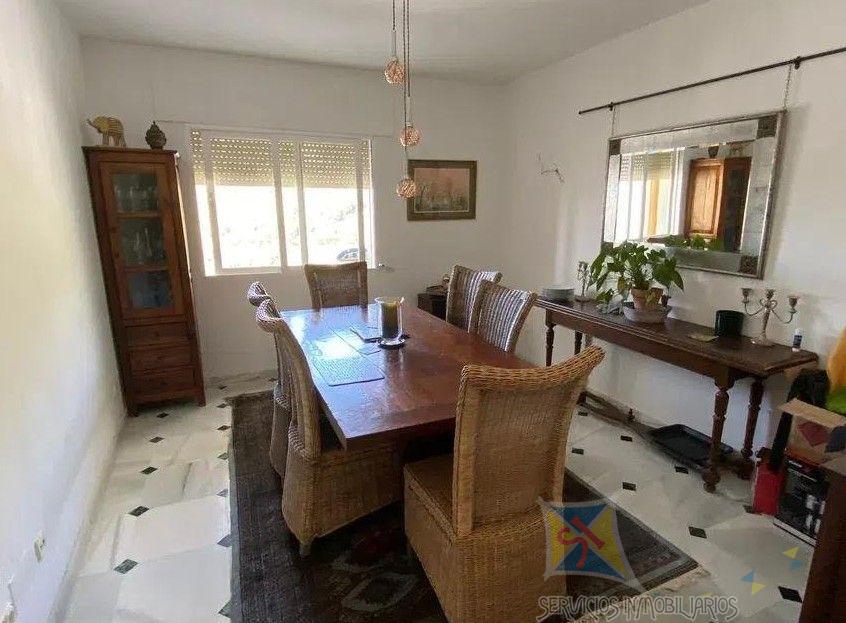 Venta de villa en Ojén