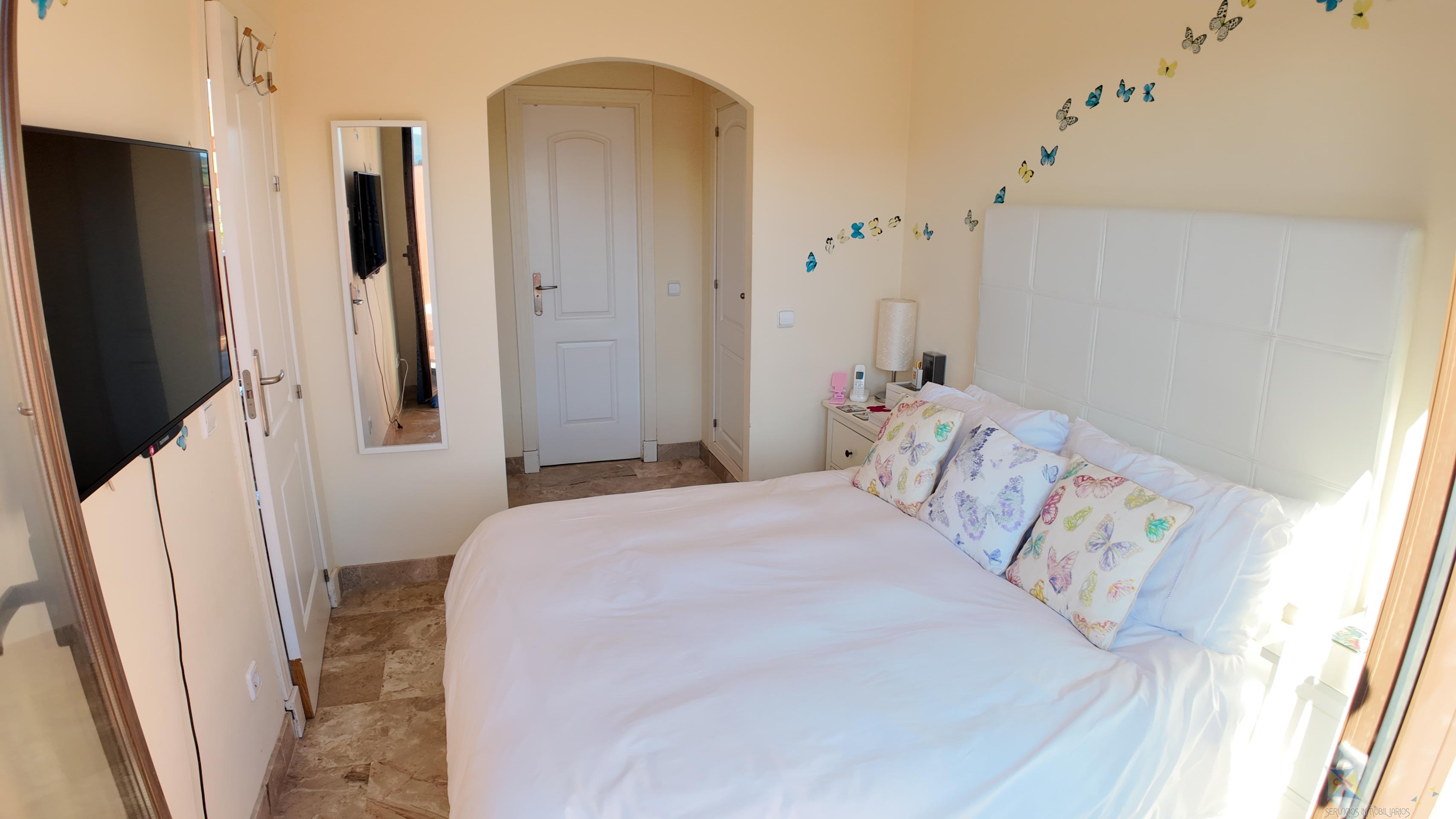 Venta de piso en Estepona