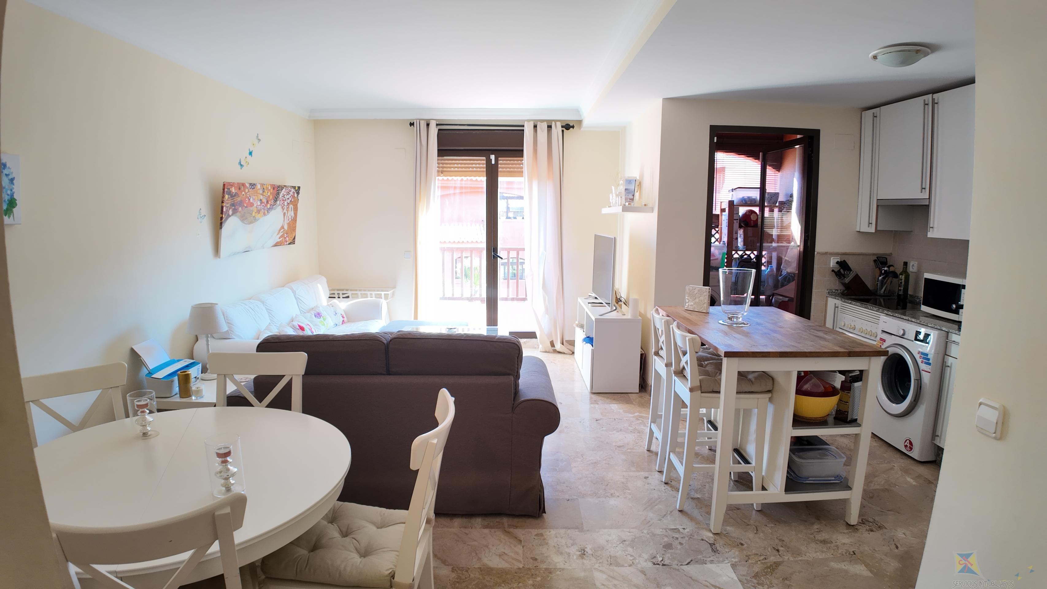 Venta de piso en Estepona