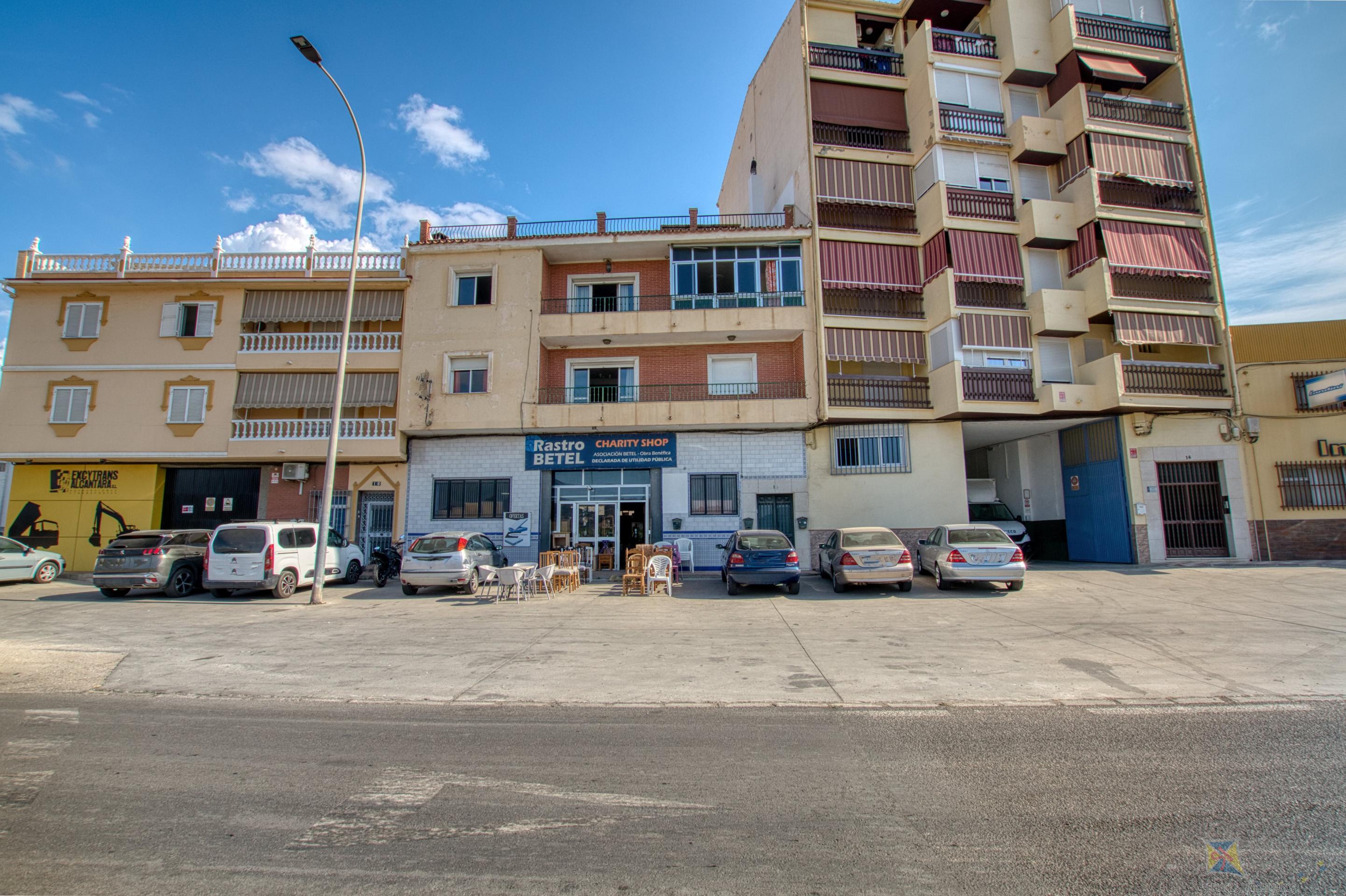 Venta de edificio en Vélez - Málaga