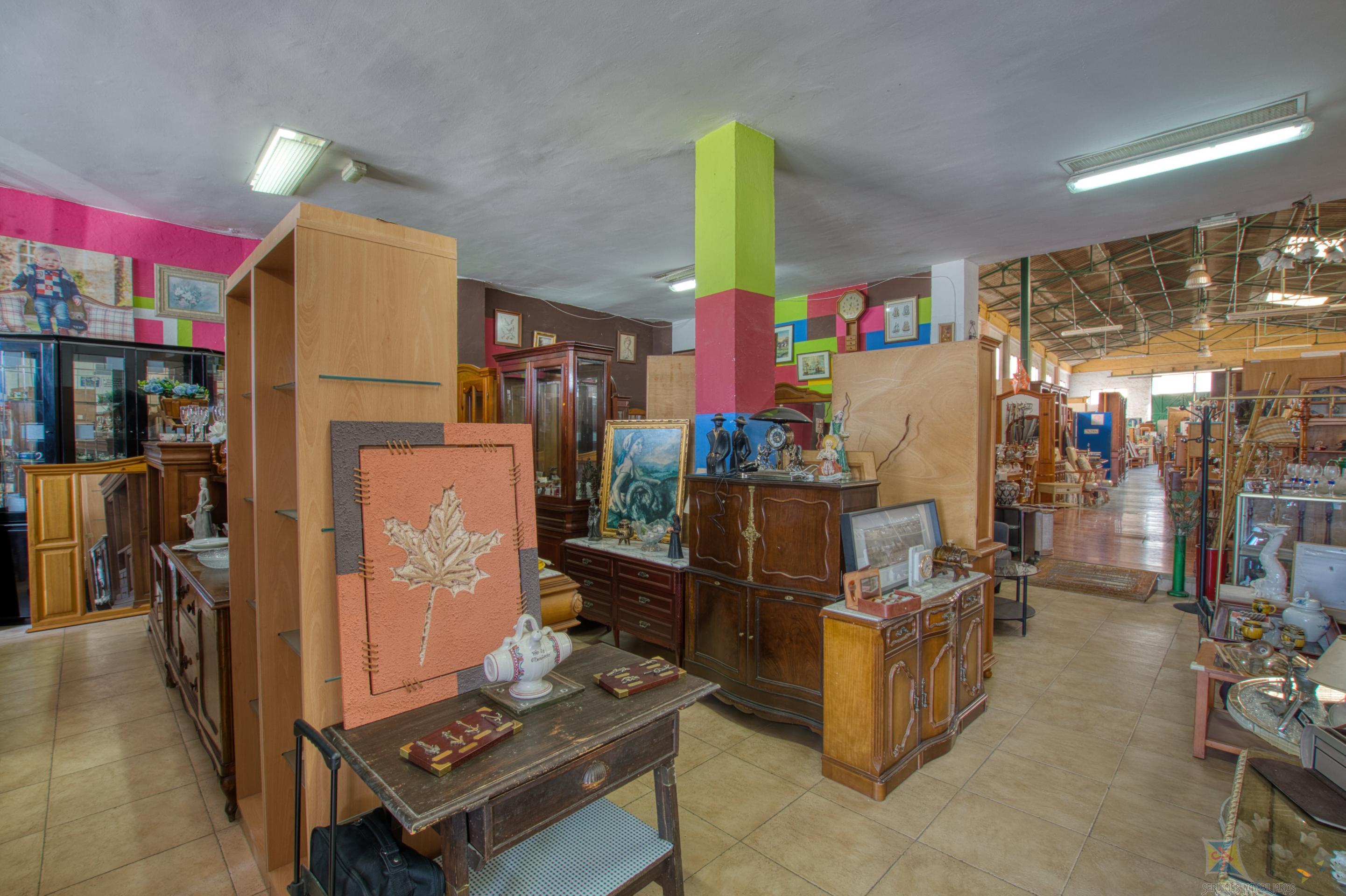 Venta de edificio en Vélez - Málaga