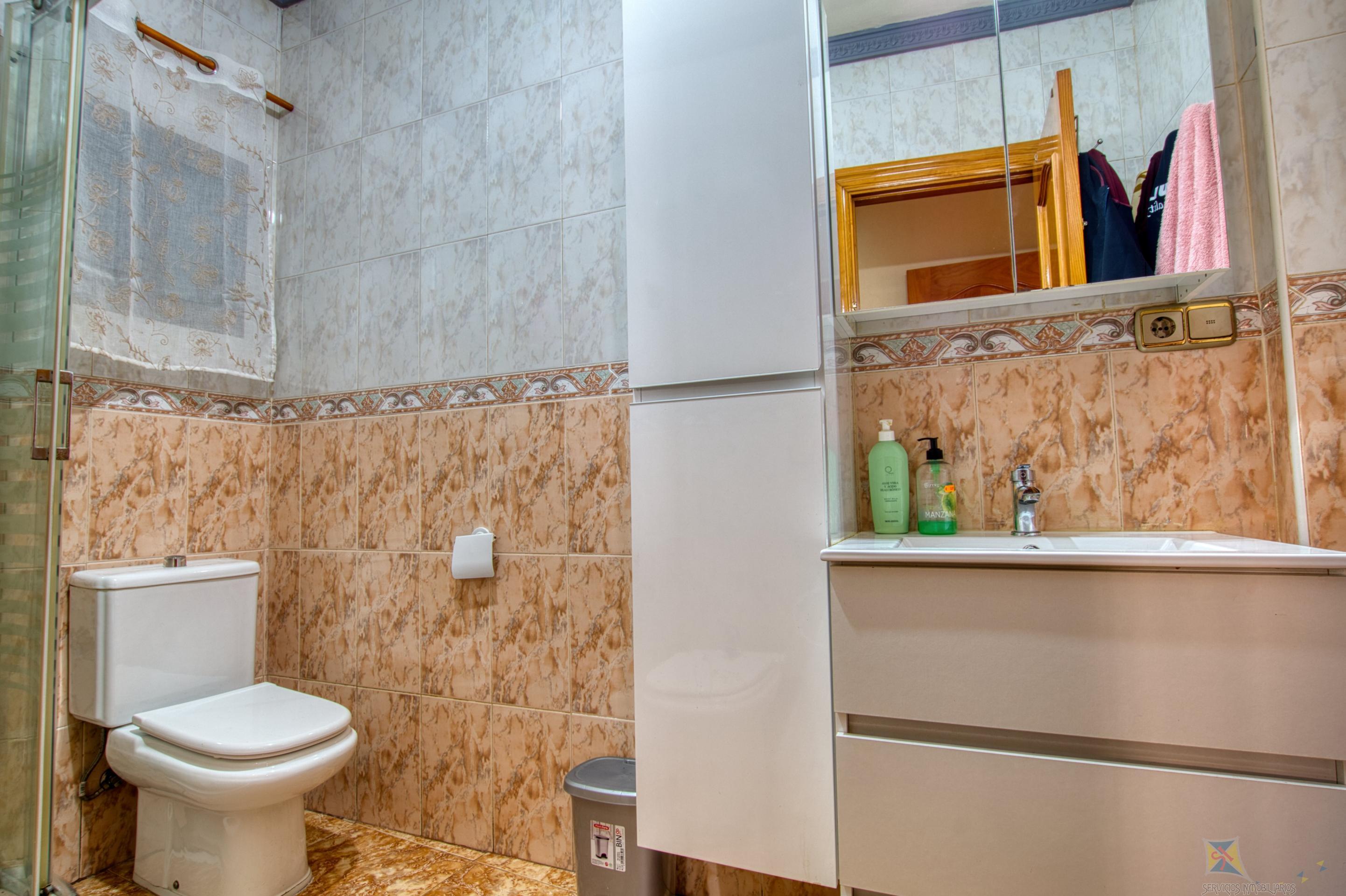 Venta de villa en Periana