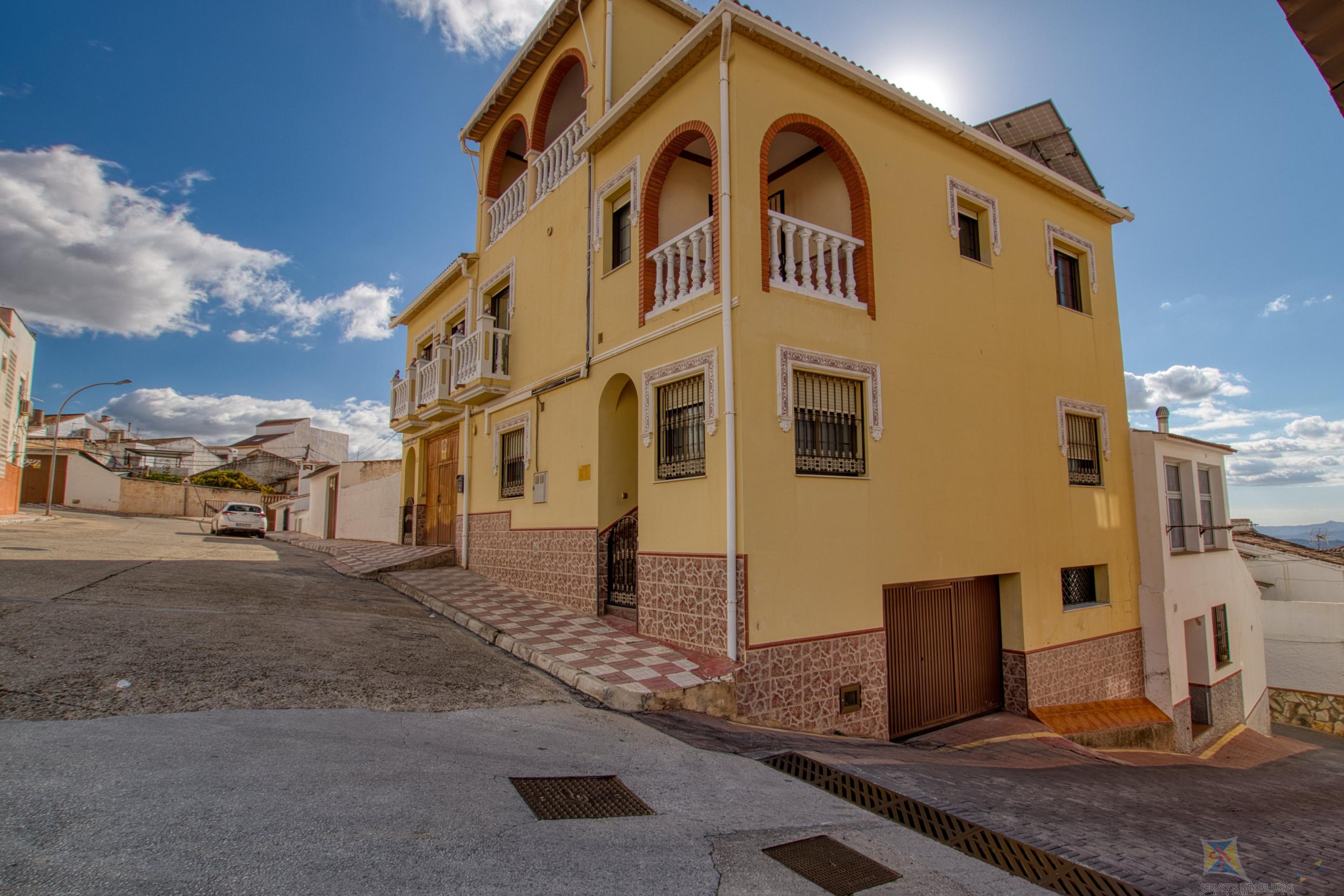 Venta de villa en Periana