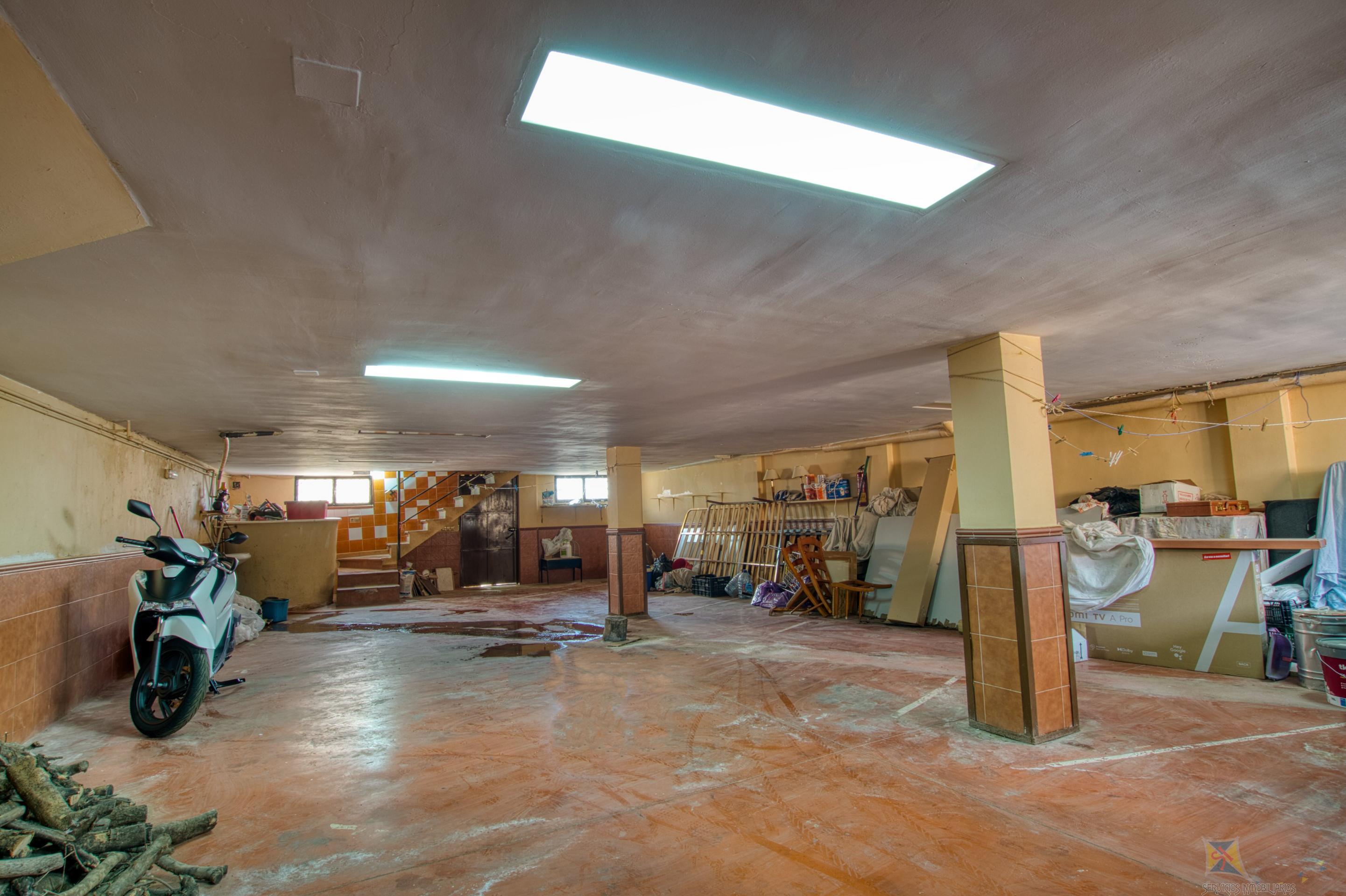 Venta de villa en Periana