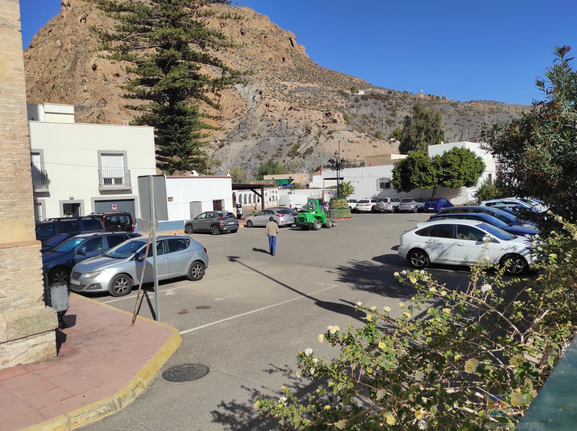 Venta de casa en Alboloduy