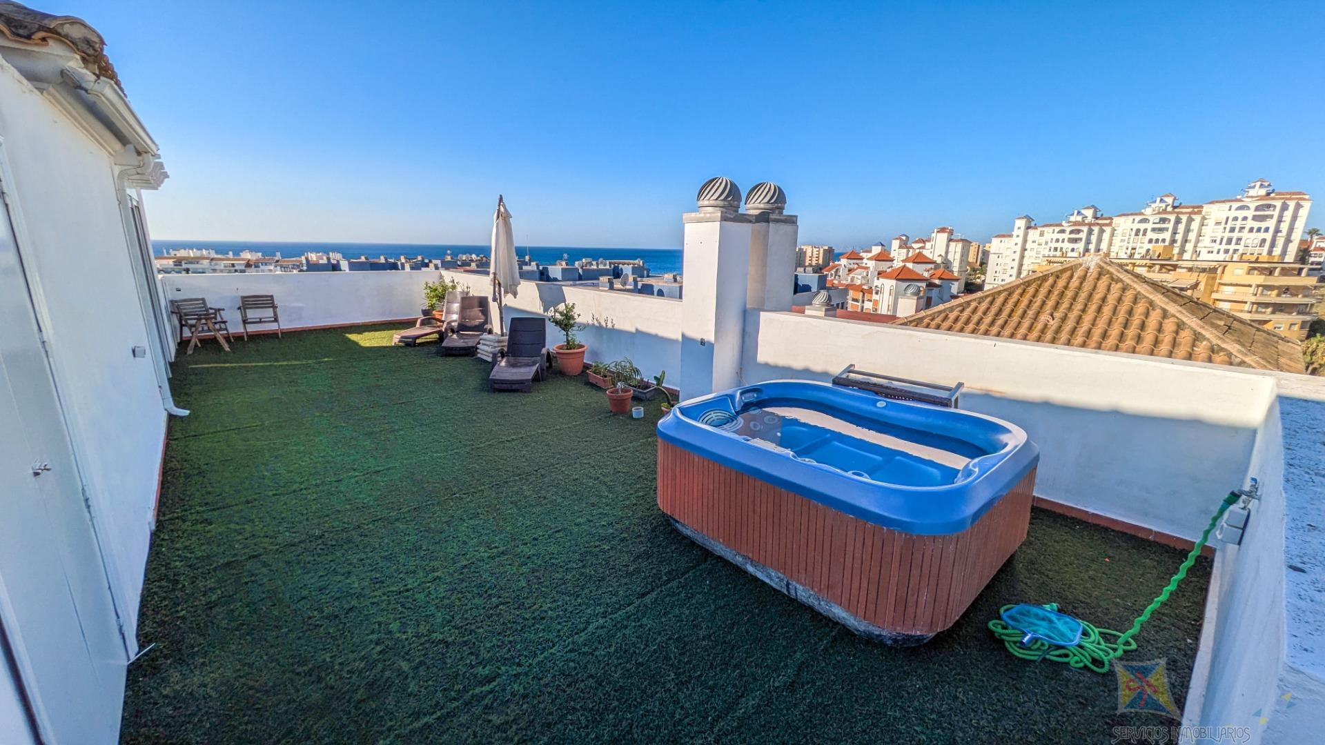 Venta de Ático en Estepona