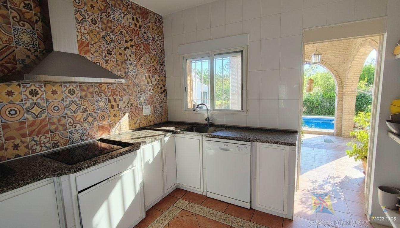 Venta de chalet en Palomares del Rio