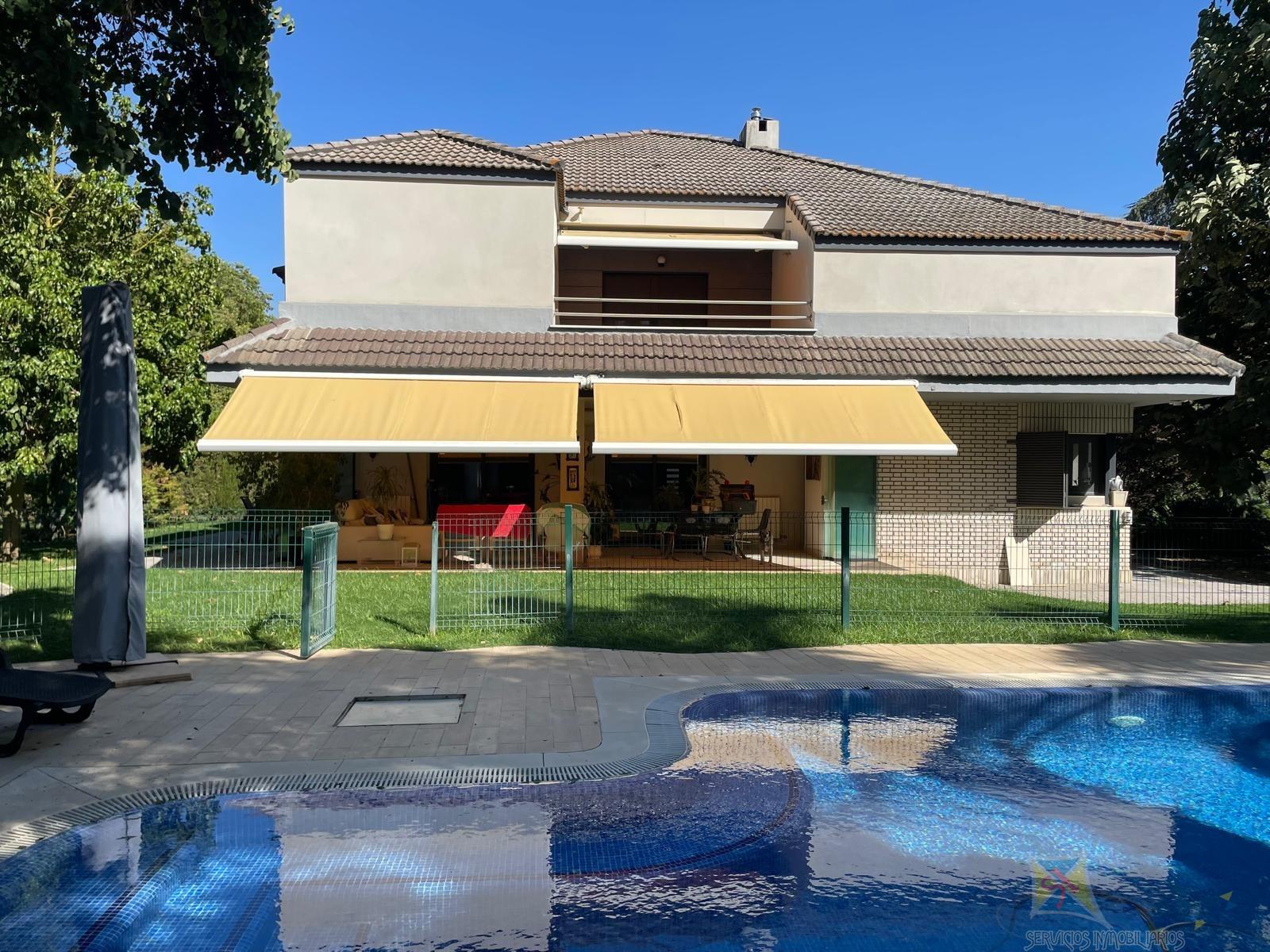 Venta de chalet en Mairena del Aljarafe