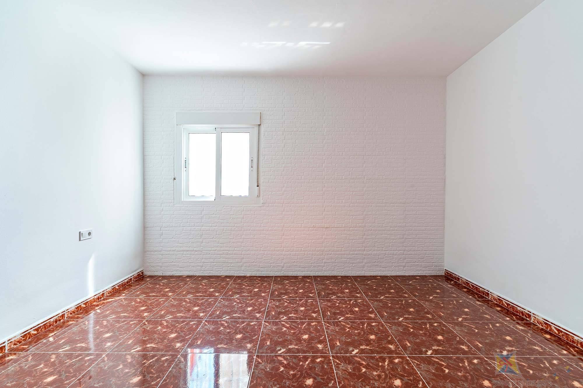 Venta de casa en Roquetas de Mar