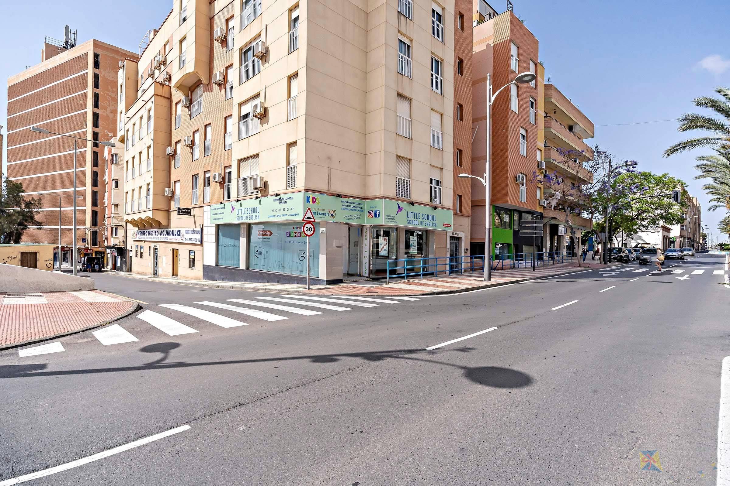 Venta de planta baja en Aguadulce