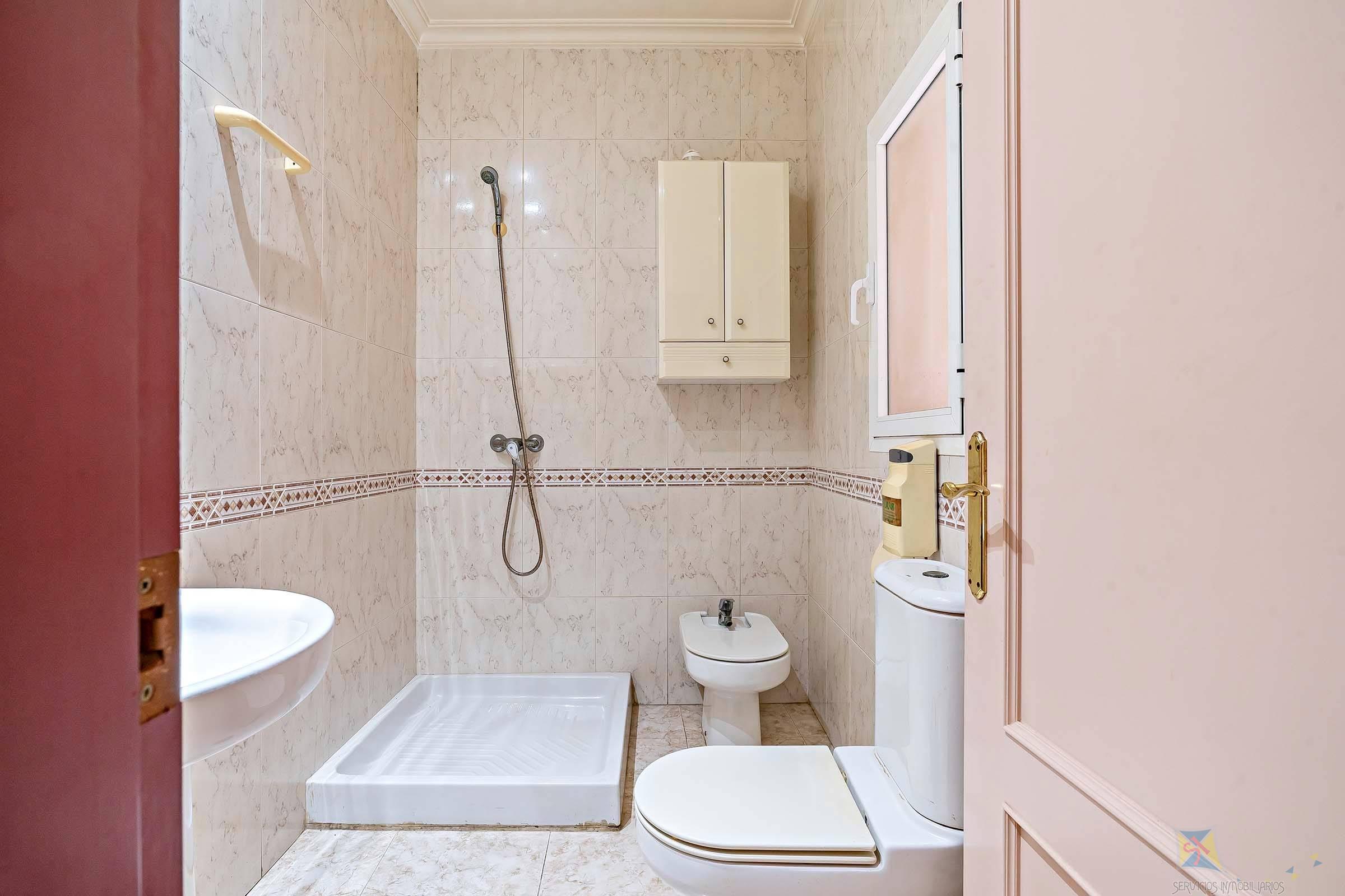 Venta de planta baja en Aguadulce