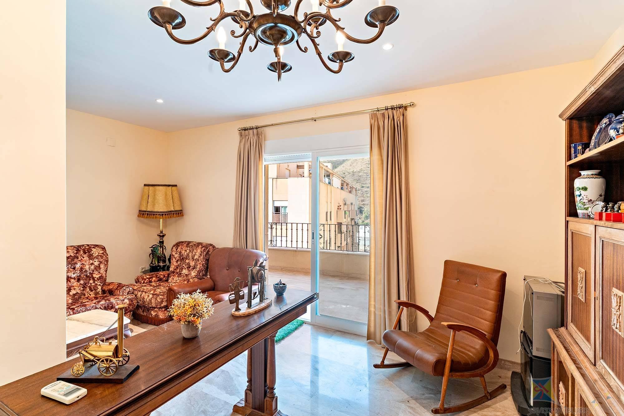 Venta de piso en Albuñol