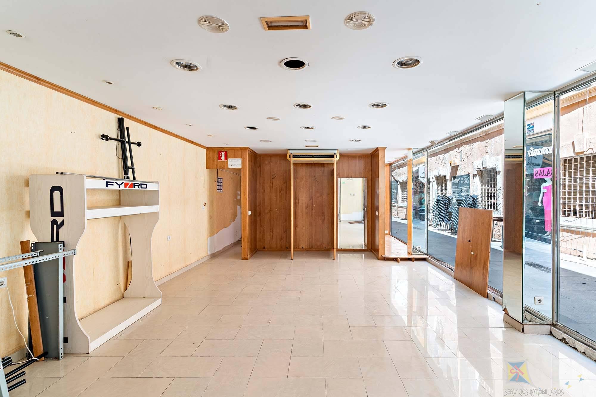 Venta de edificio en Almería