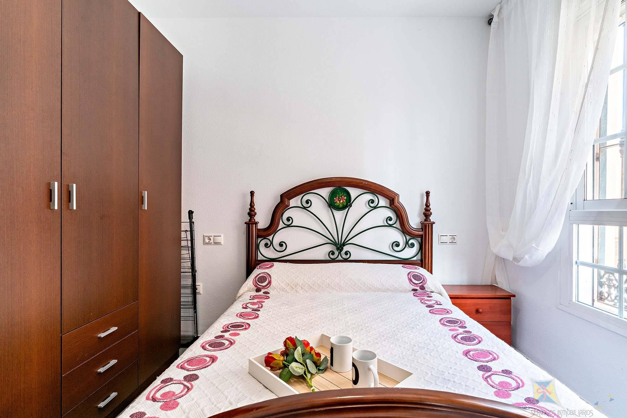 Venta de planta baja en Roquetas de Mar