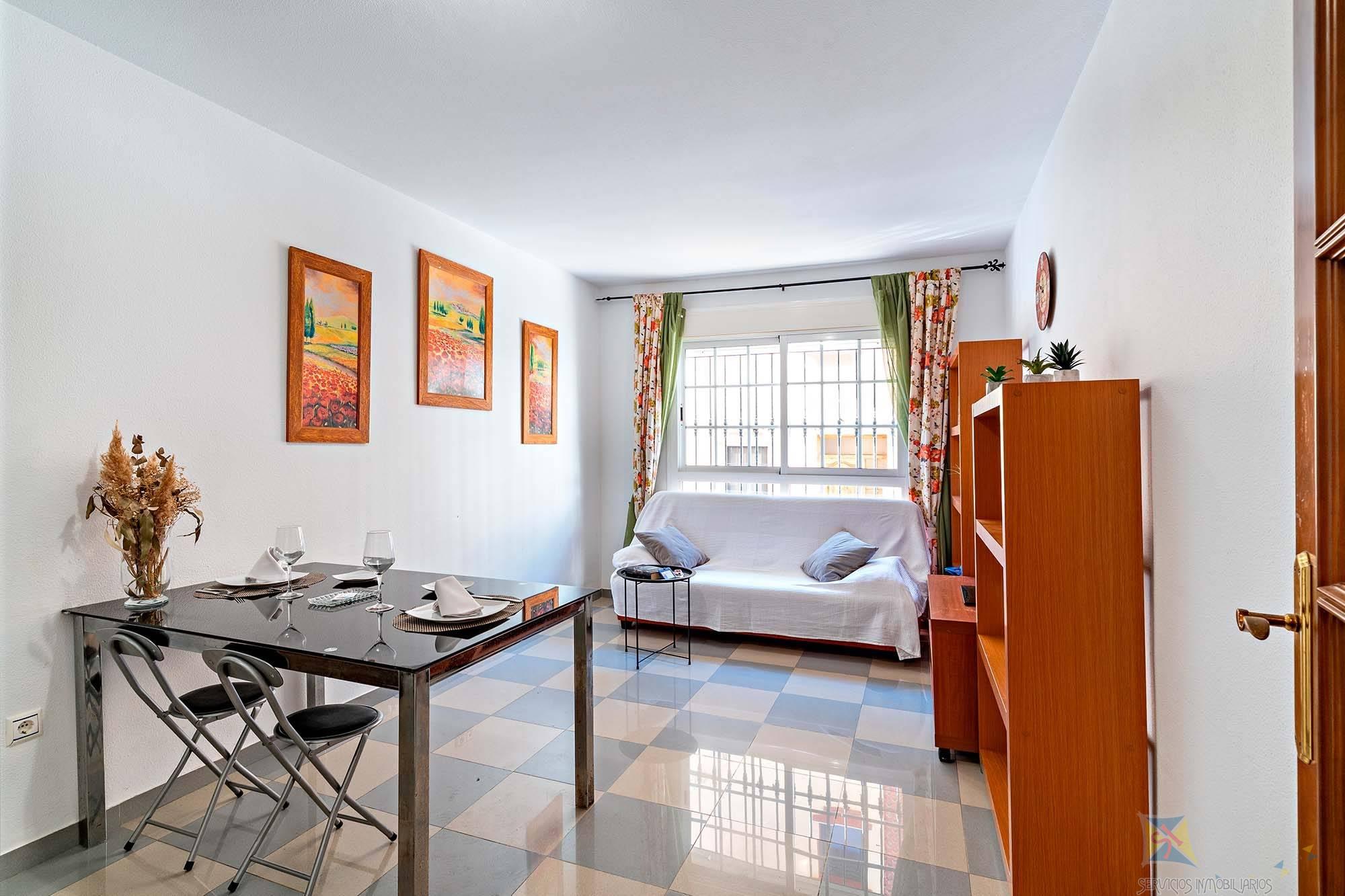 Venta de planta baja en Roquetas de Mar