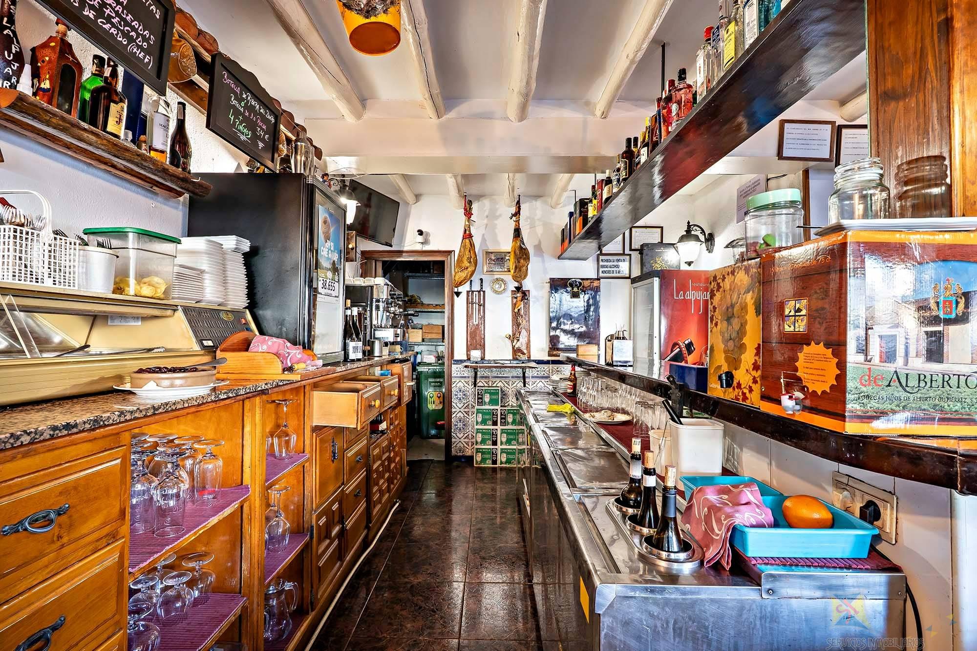 Venta de local en Roquetas de Mar