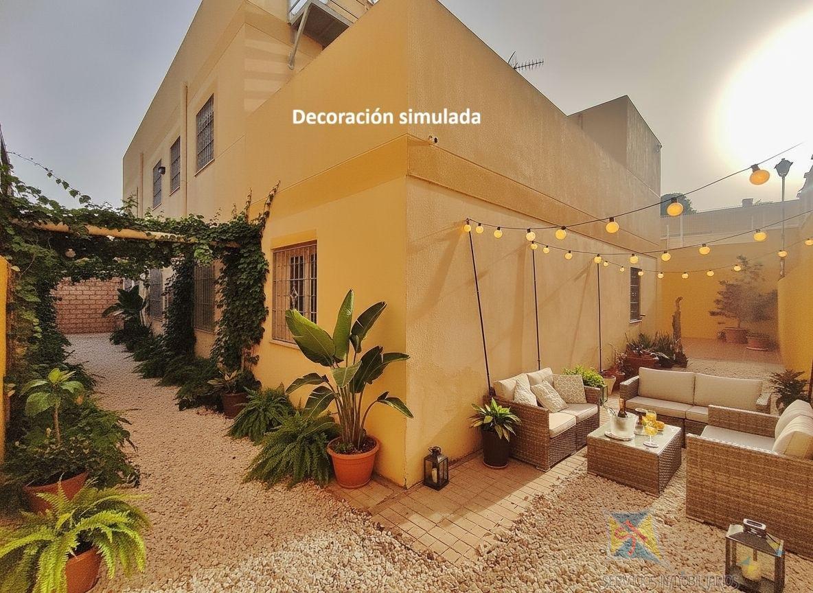 Venta de chalet en Almería