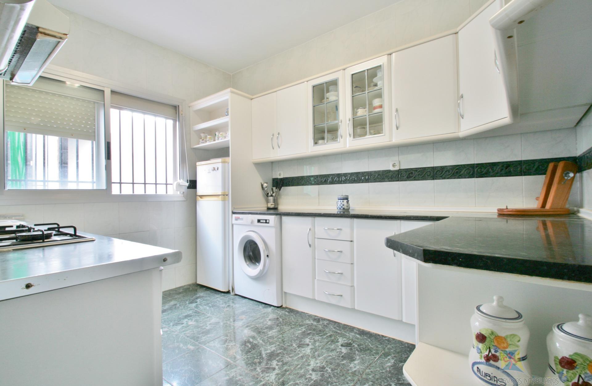 Venta de casa en Almería