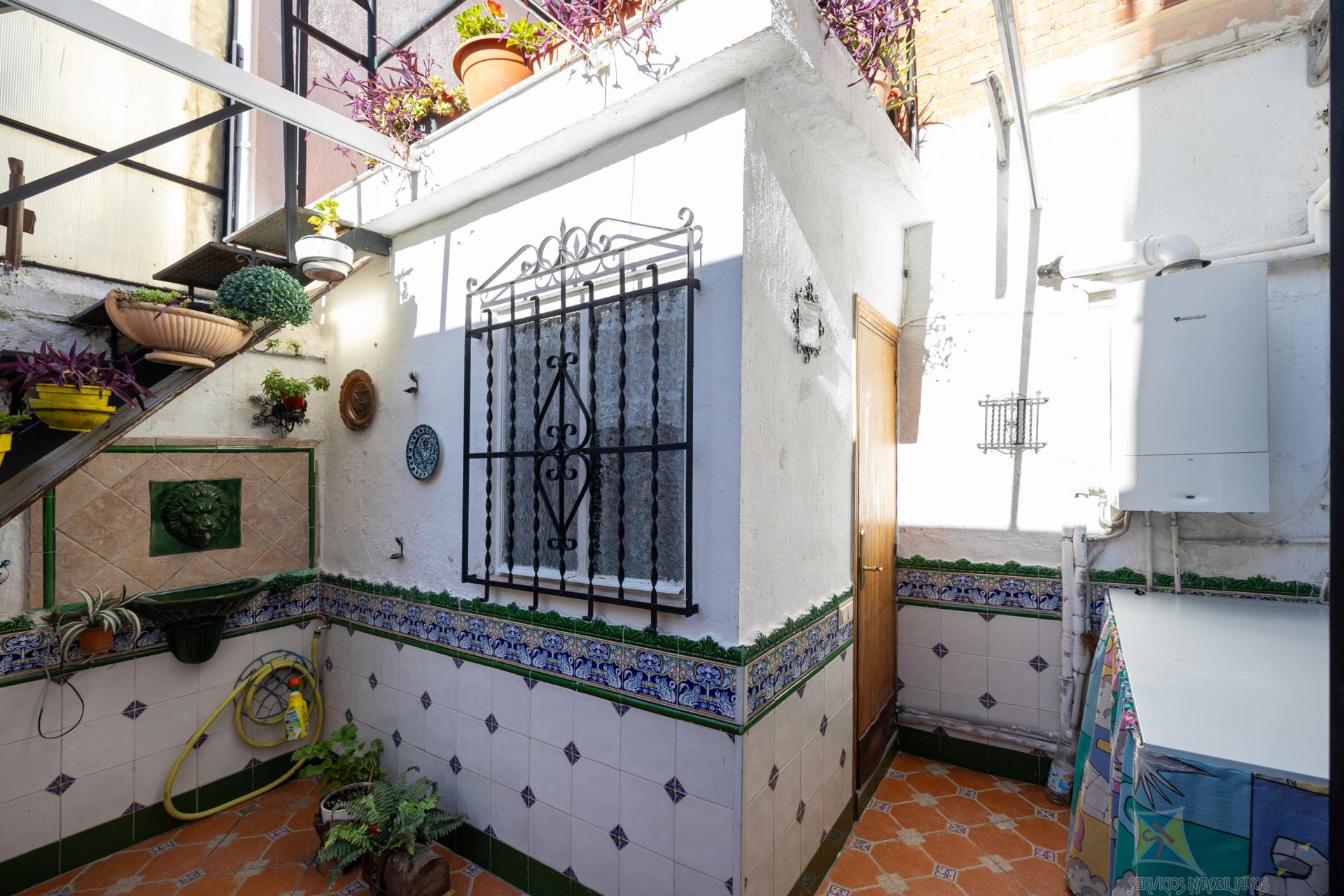 Venta de casa en Granada