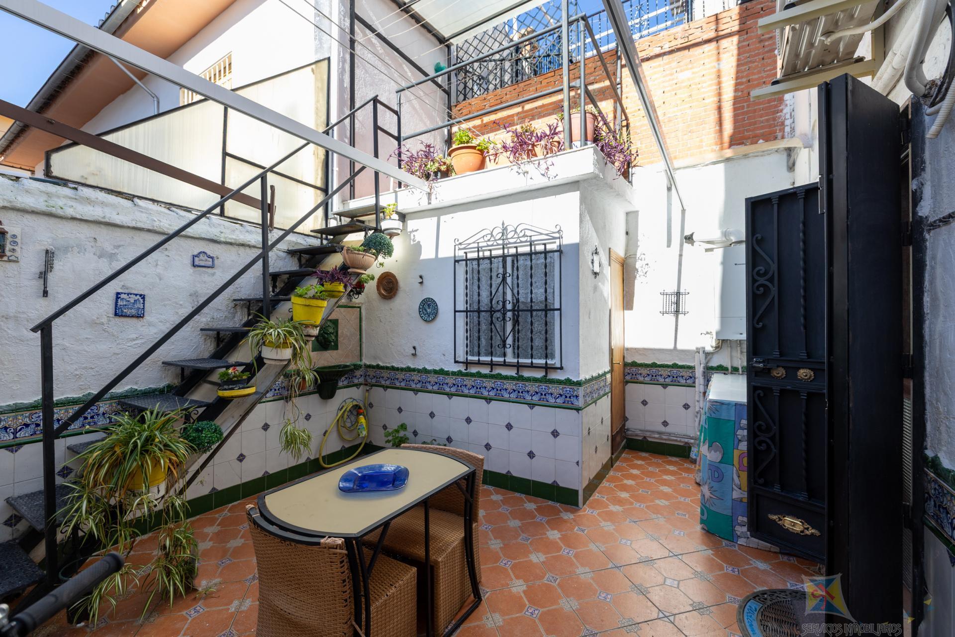 Venta de casa en Granada