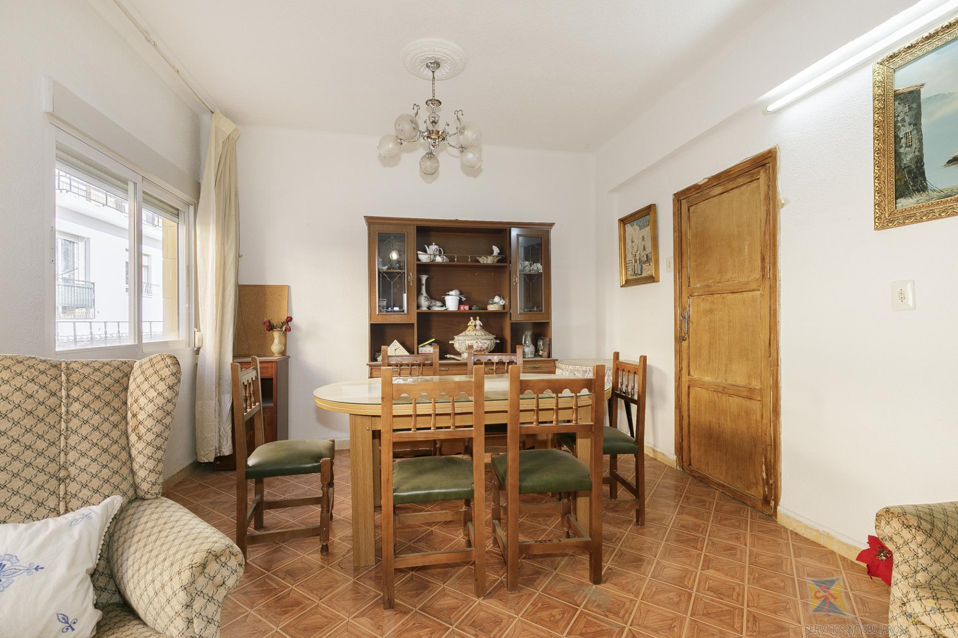 Venta de piso en Granada