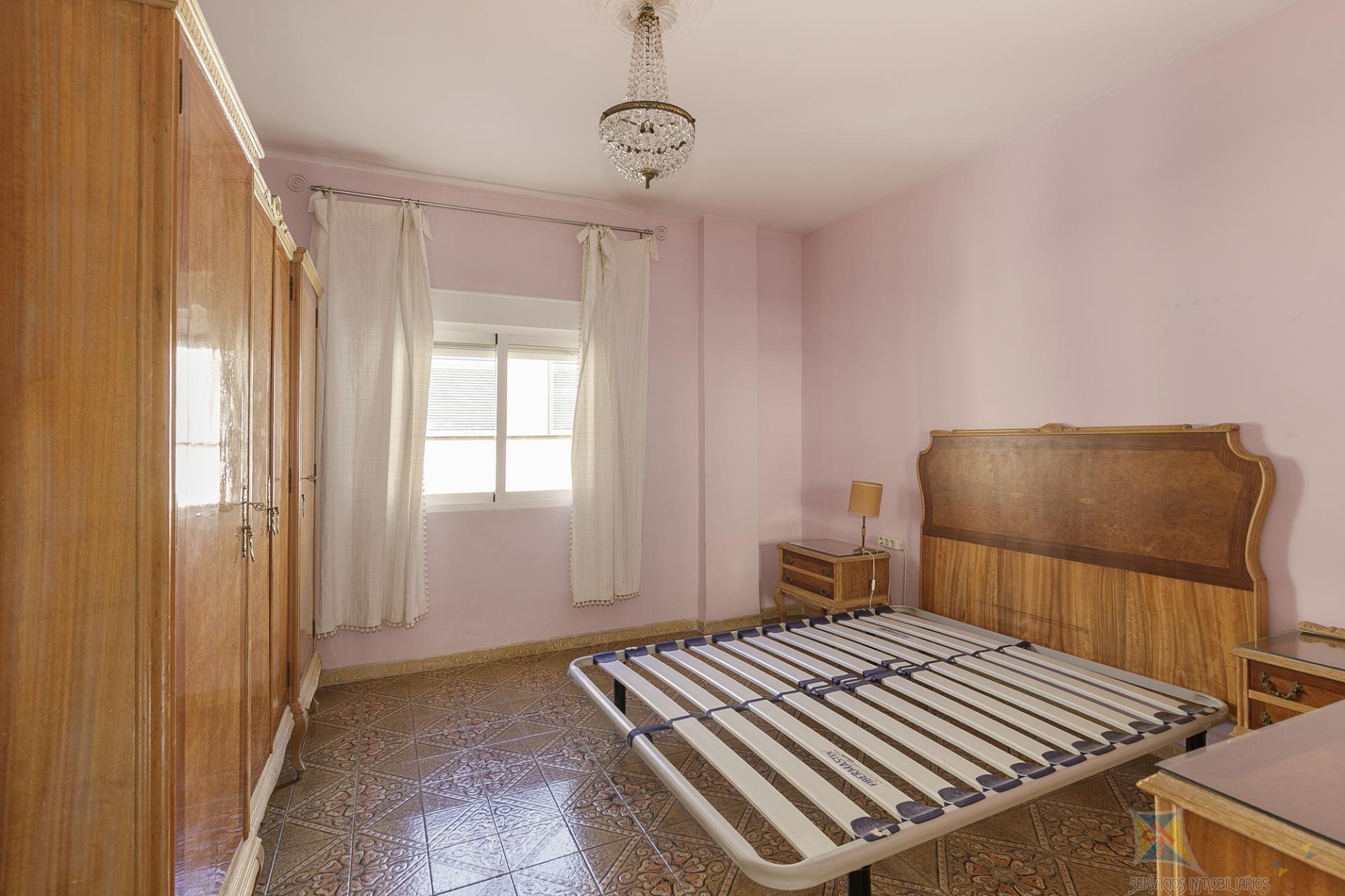 Venta de piso en Granada