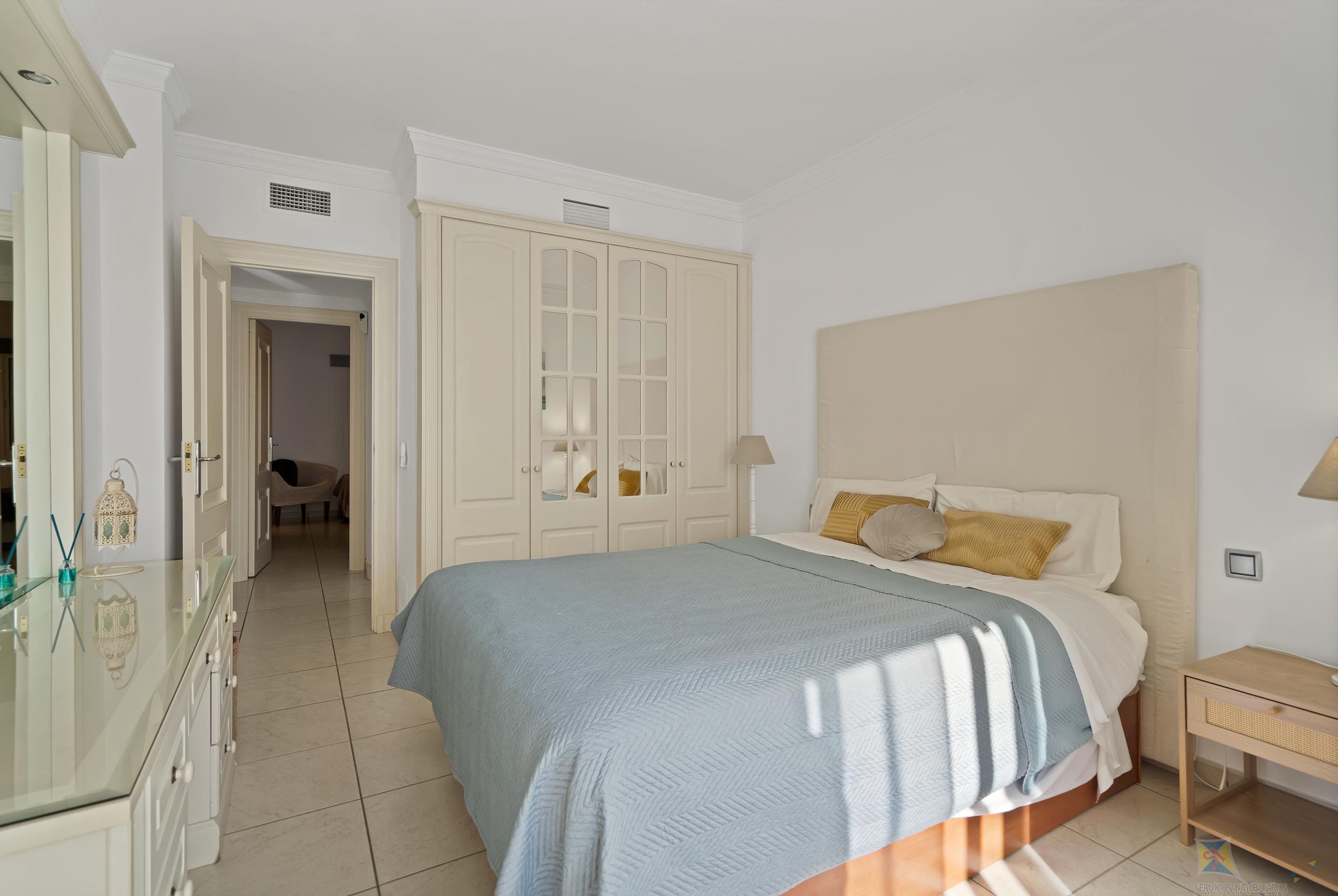 Venta de apartamento en Benahavís