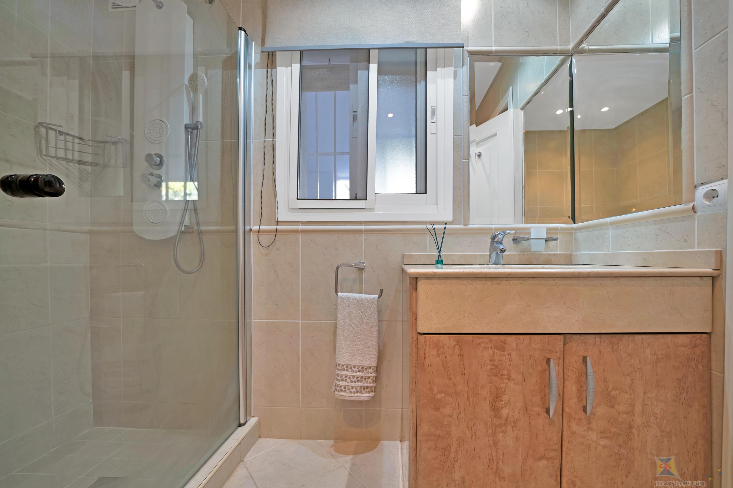 Venta de apartamento en Benahavís