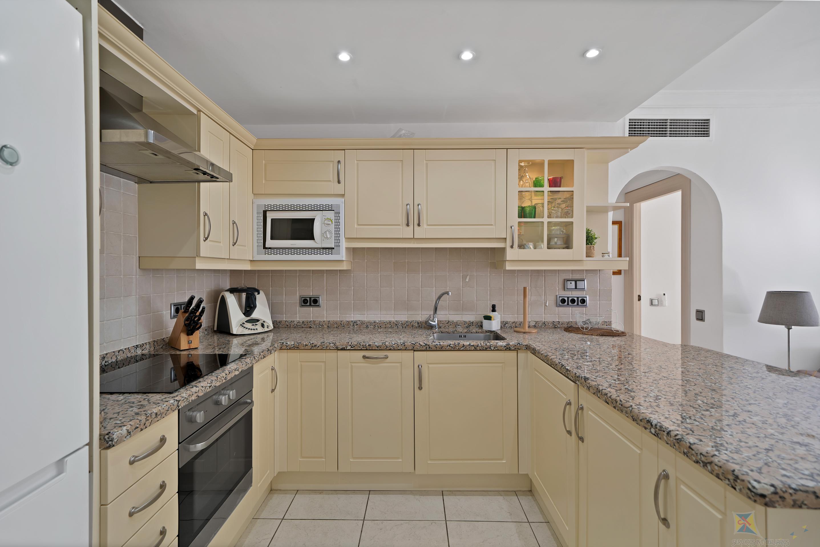 Venta de apartamento en Benahavís