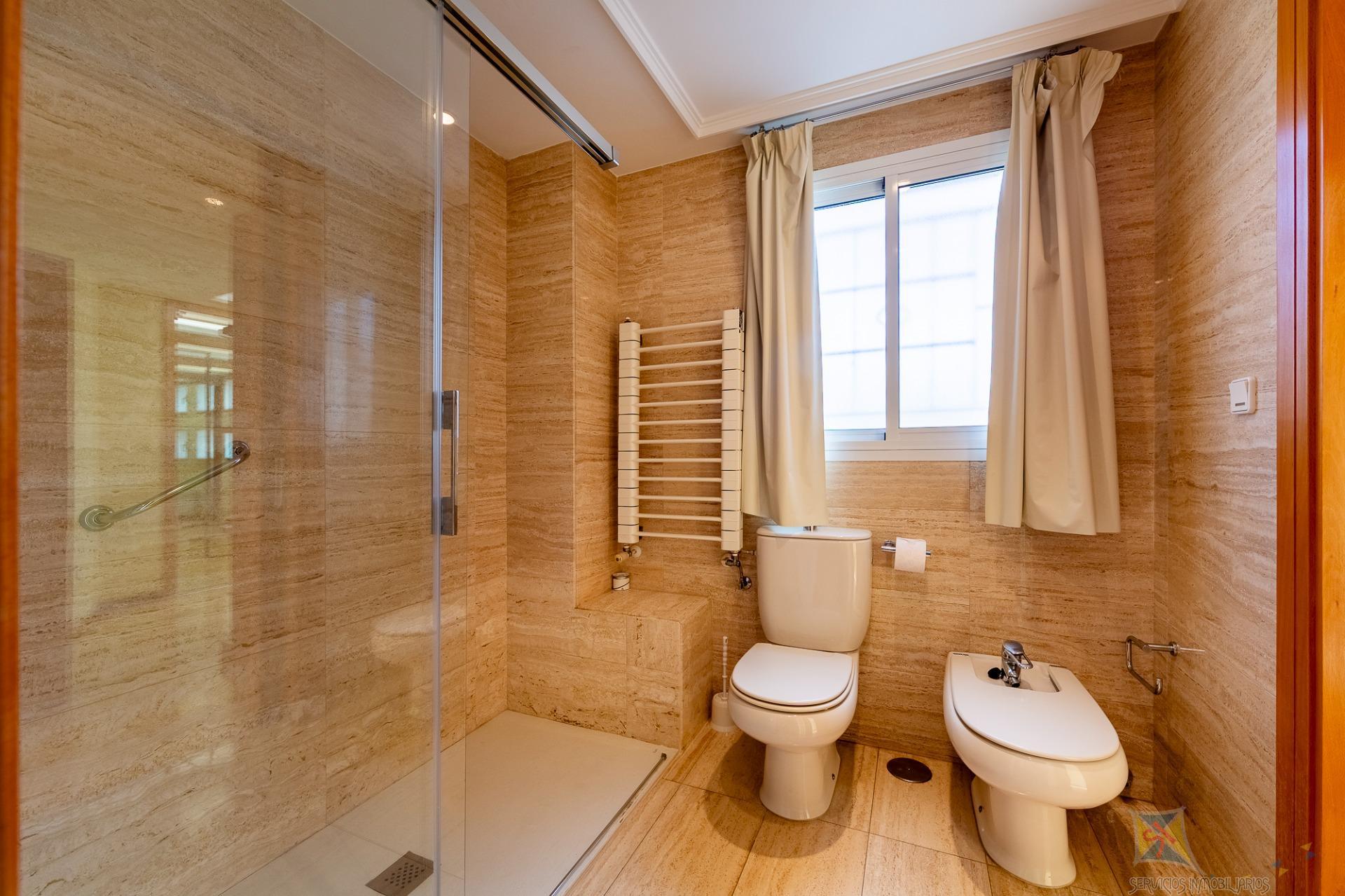 Venta de chalet en Vícar