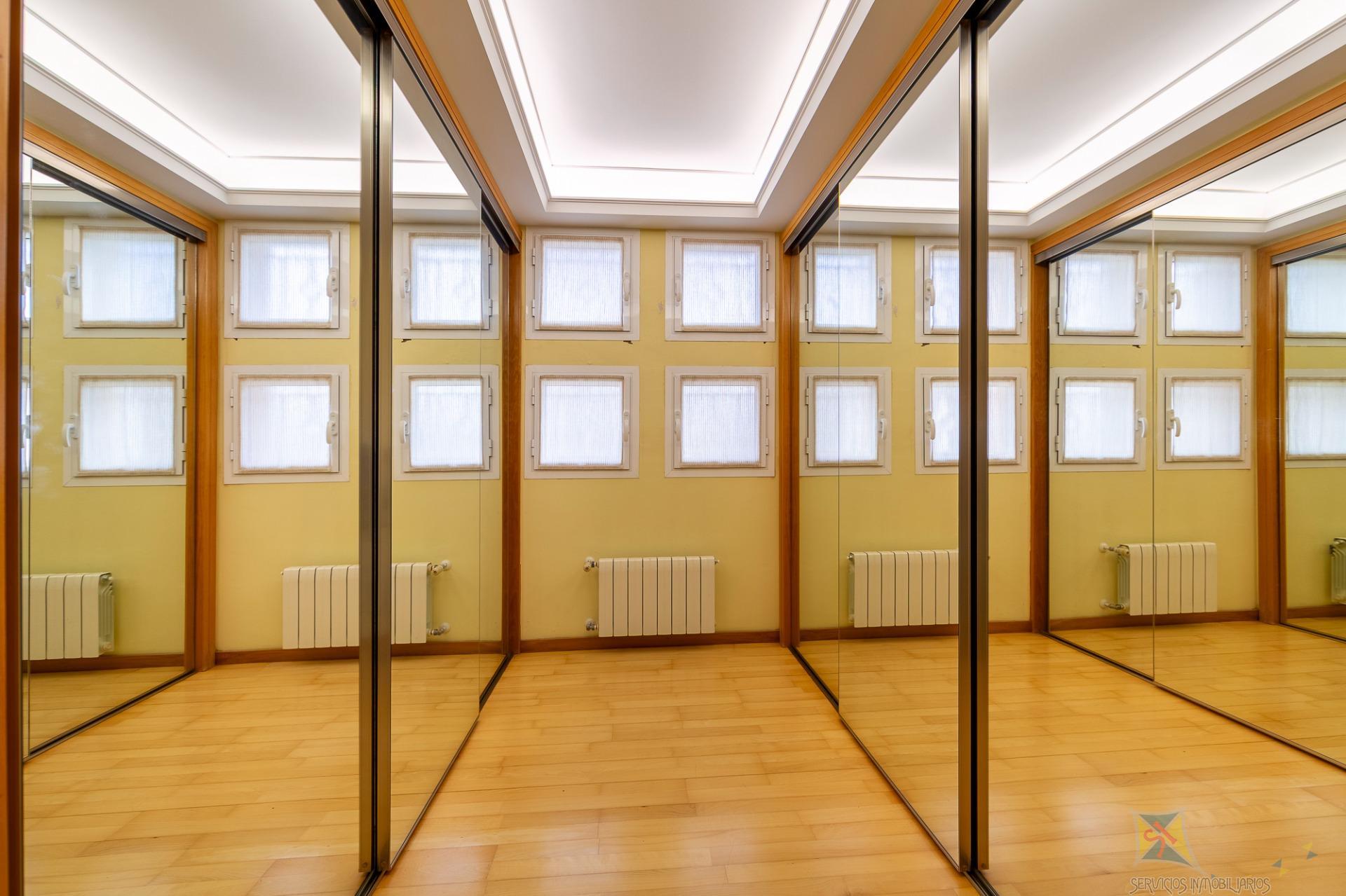 Venta de chalet en Vícar