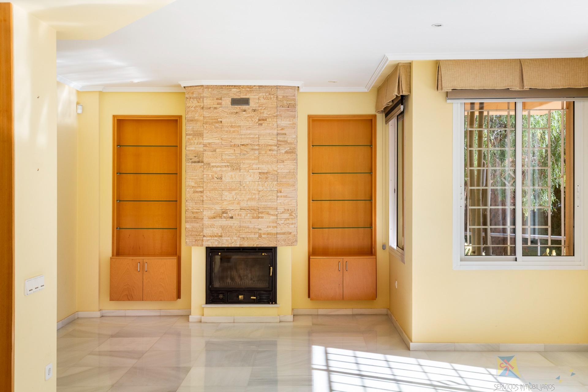 Venta de chalet en Vícar