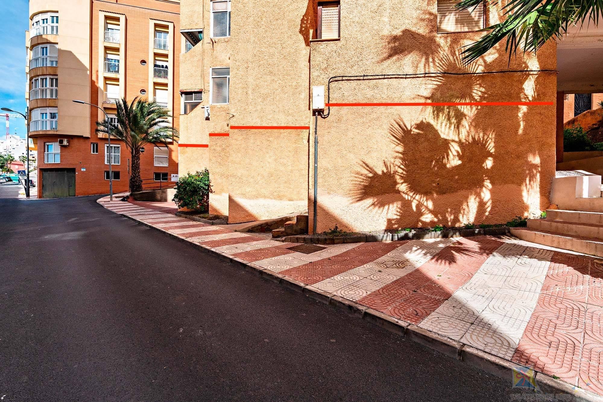 Venta de local en Aguadulce