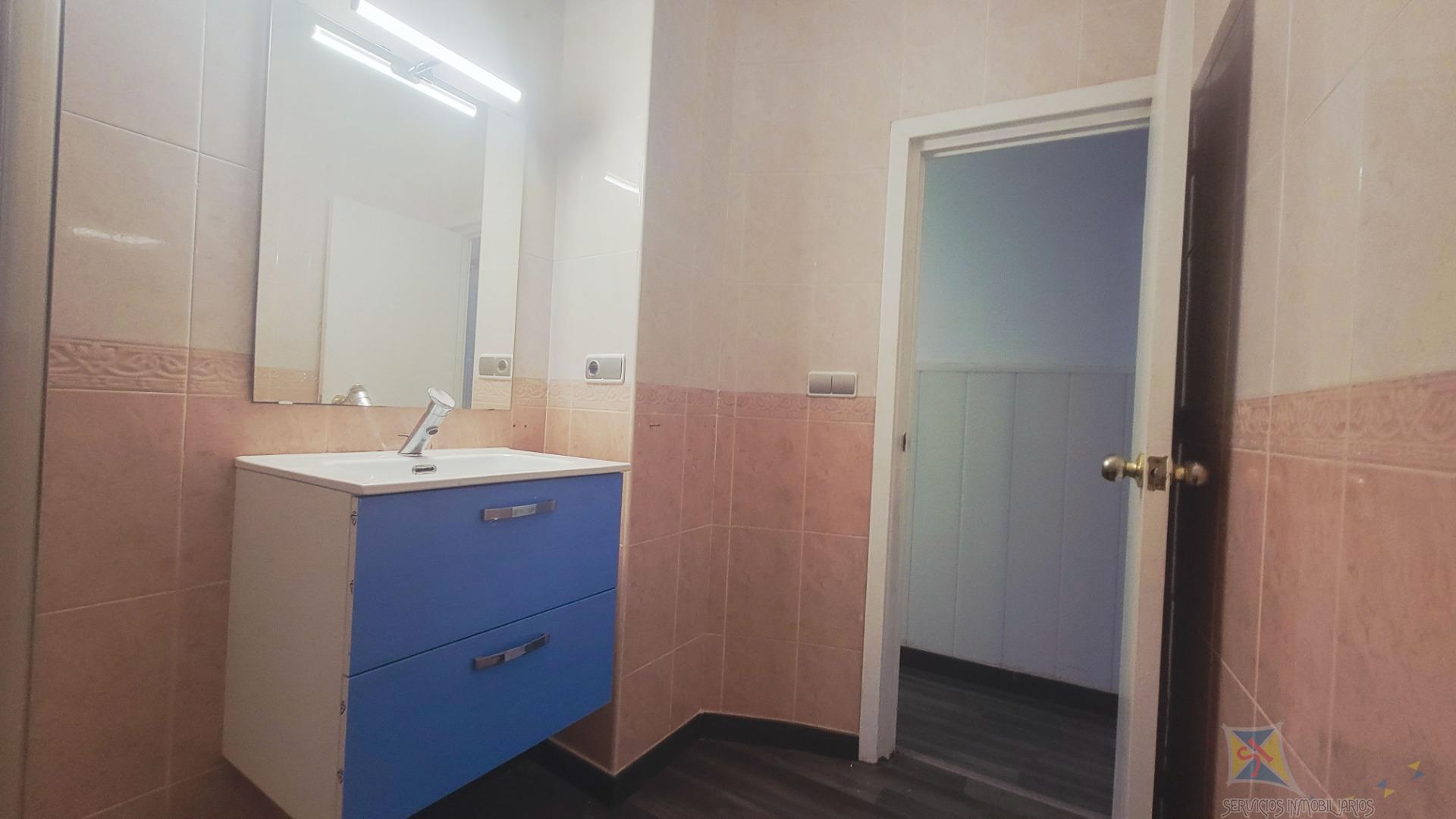 Venta de casa en Almería