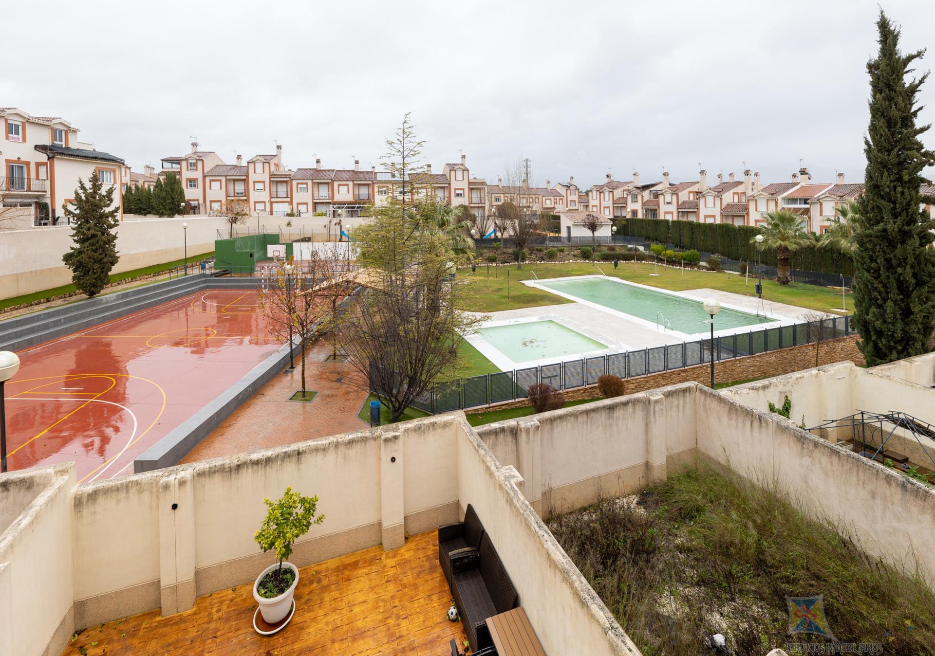 Venta de casa en Atarfe