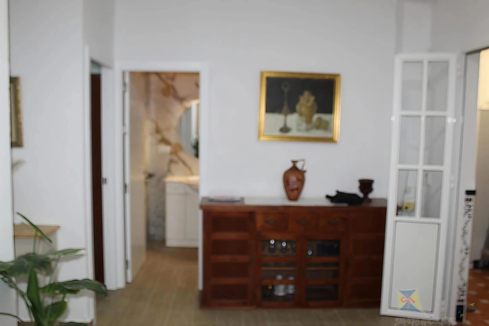 Venta de casa en Fuentes de Andalucia