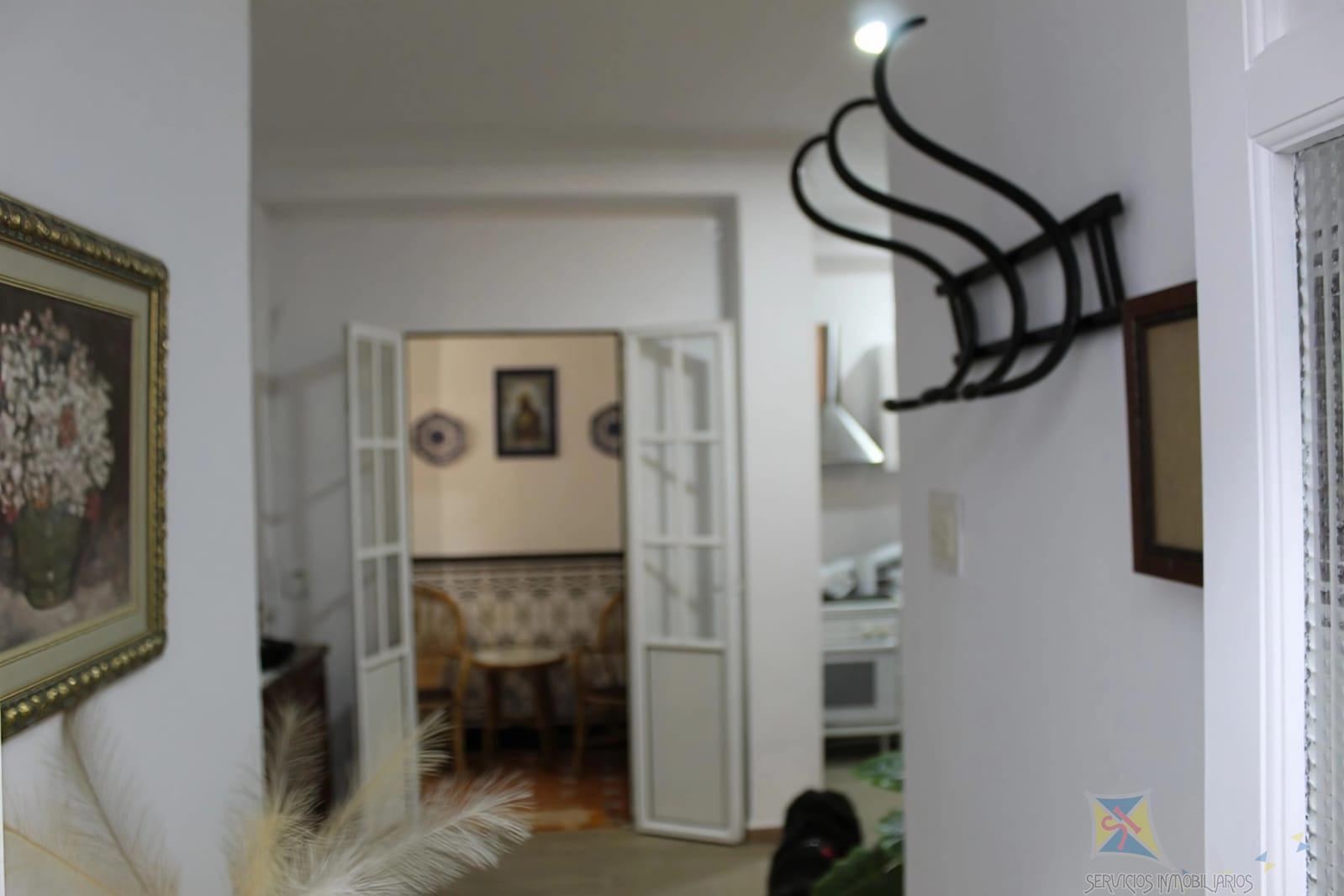 Venta de casa en Fuentes de Andalucia