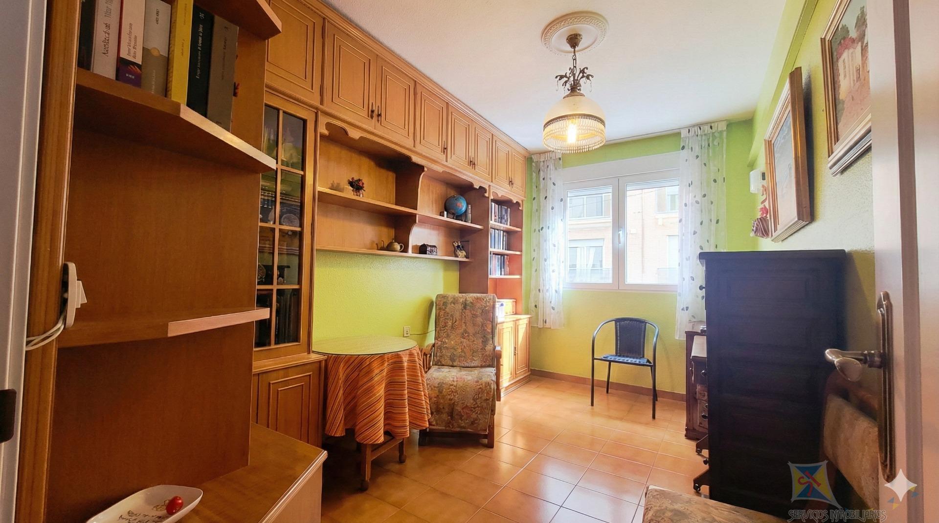 Venta de piso en Almería